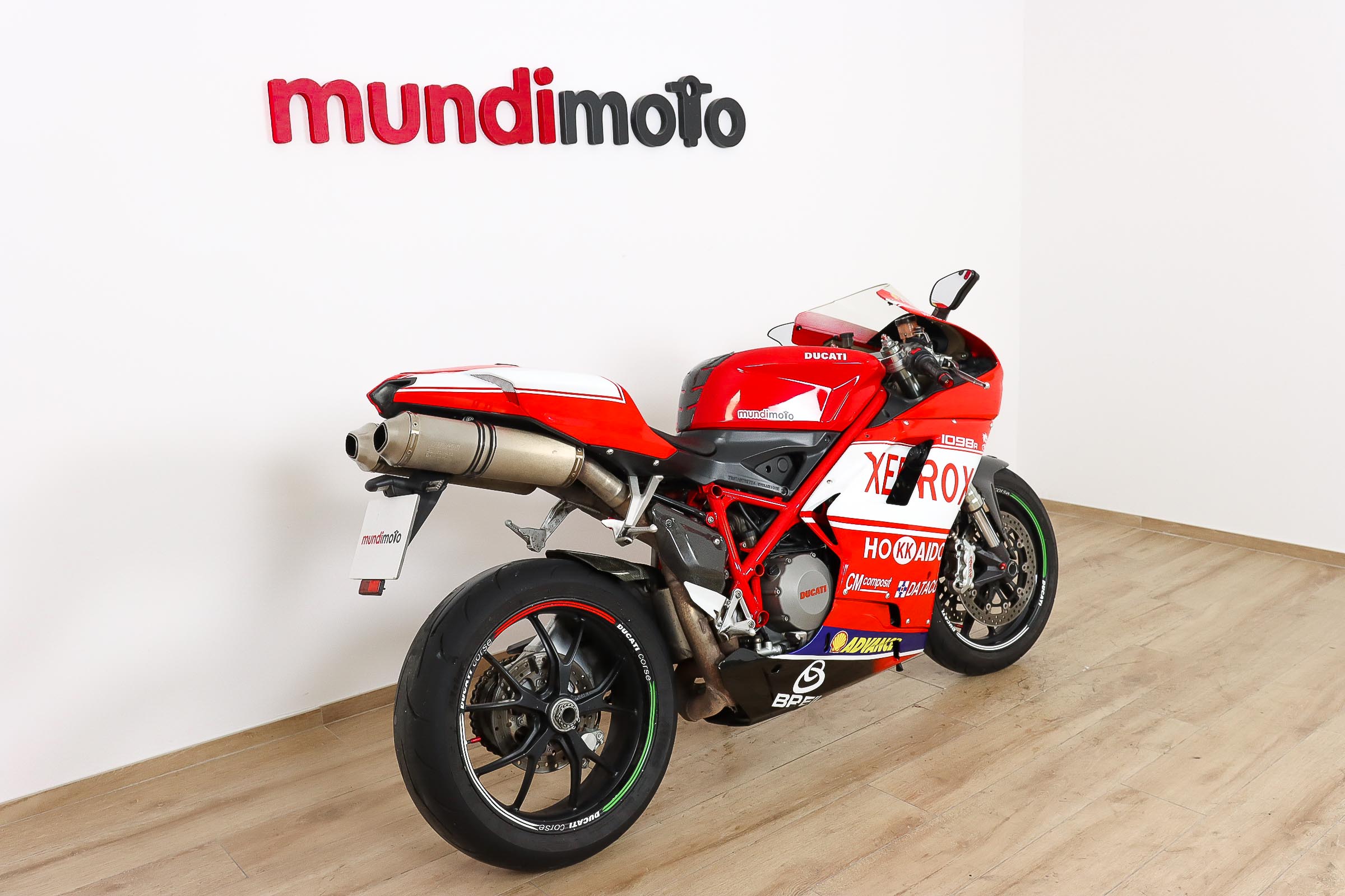 DUCATI 848 SuperbikeDUCATI1 DUCATI 848 SuperbikeDUCATI1