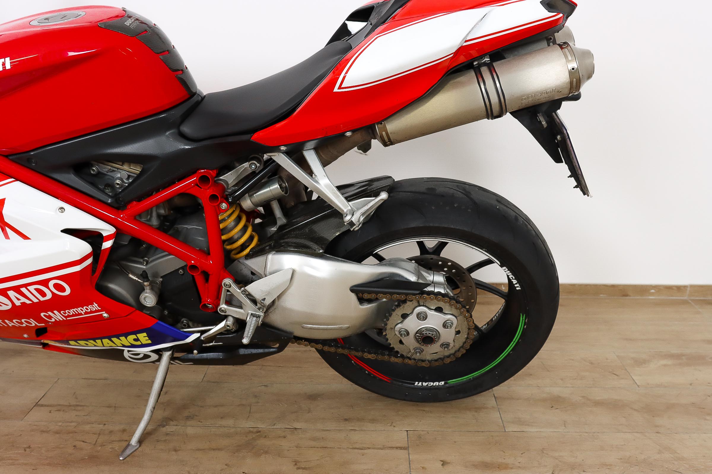 DUCATI 848 SuperbikeDUCATI10 DUCATI 848 SuperbikeDUCATI10