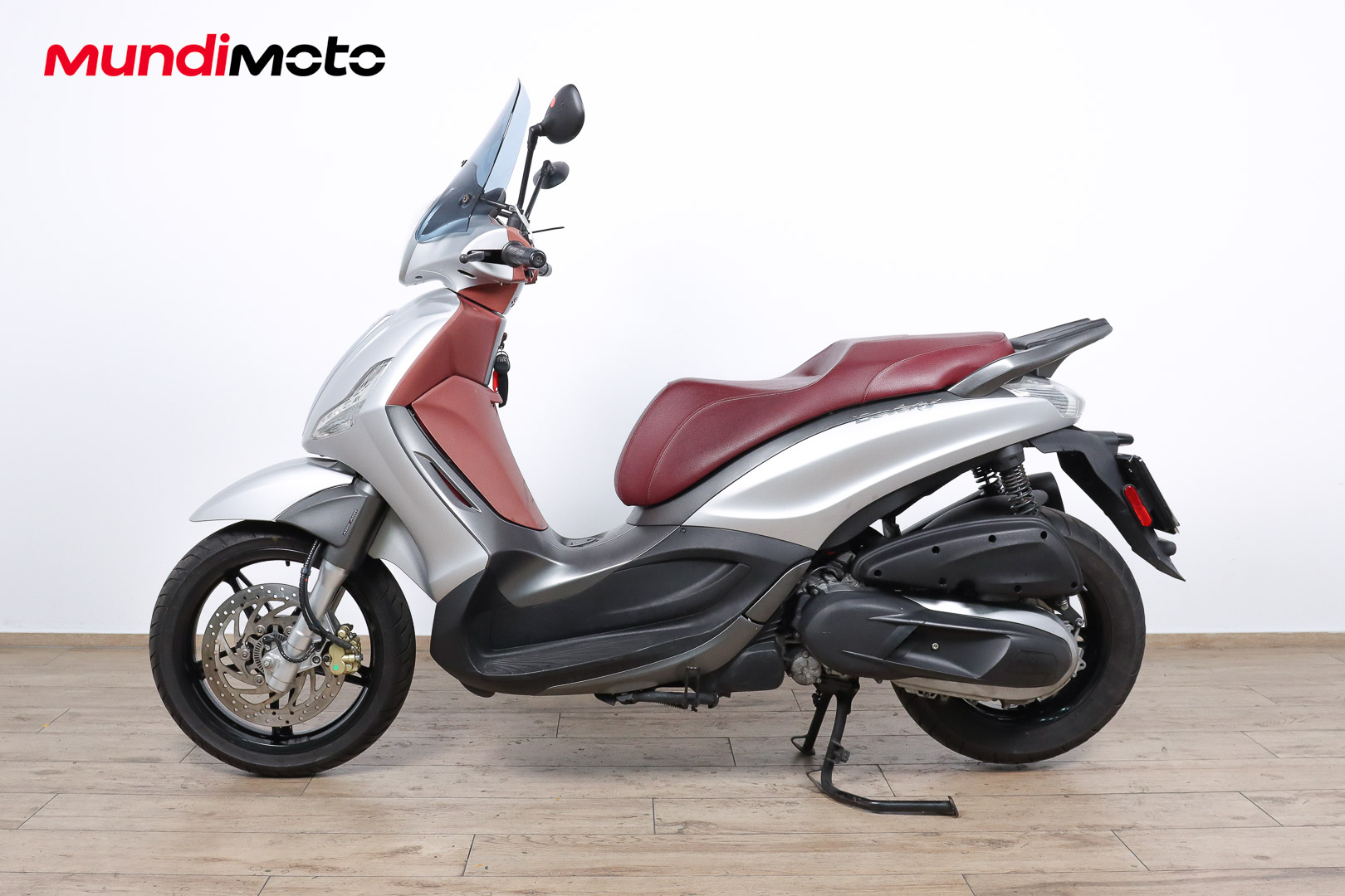PIAGGIO Beverly Sport Touring 350 iePIAGGIO7 PIAGGIO Beverly Sport Touring 350 iePIAGGIO7
