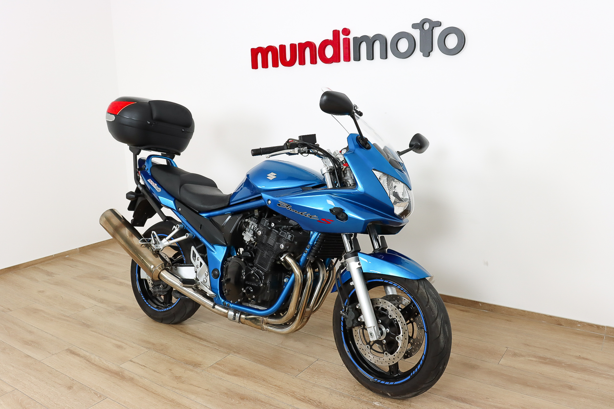 SUZUKI Bandit 650 SSUZUKI2 SUZUKI Bandit 650 SSUZUKI2