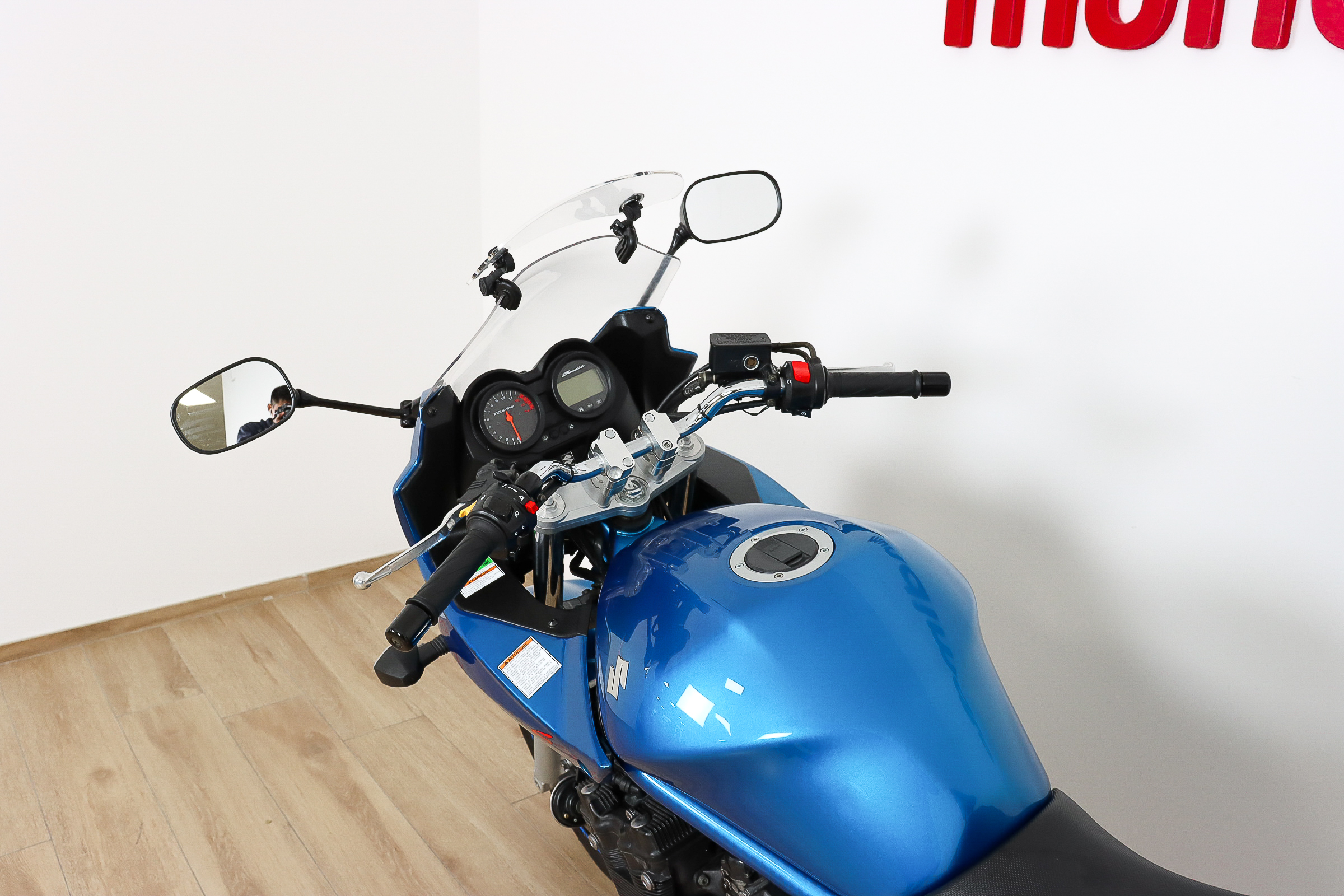 SUZUKI Bandit 650 SSUZUKI11 SUZUKI Bandit 650 SSUZUKI11