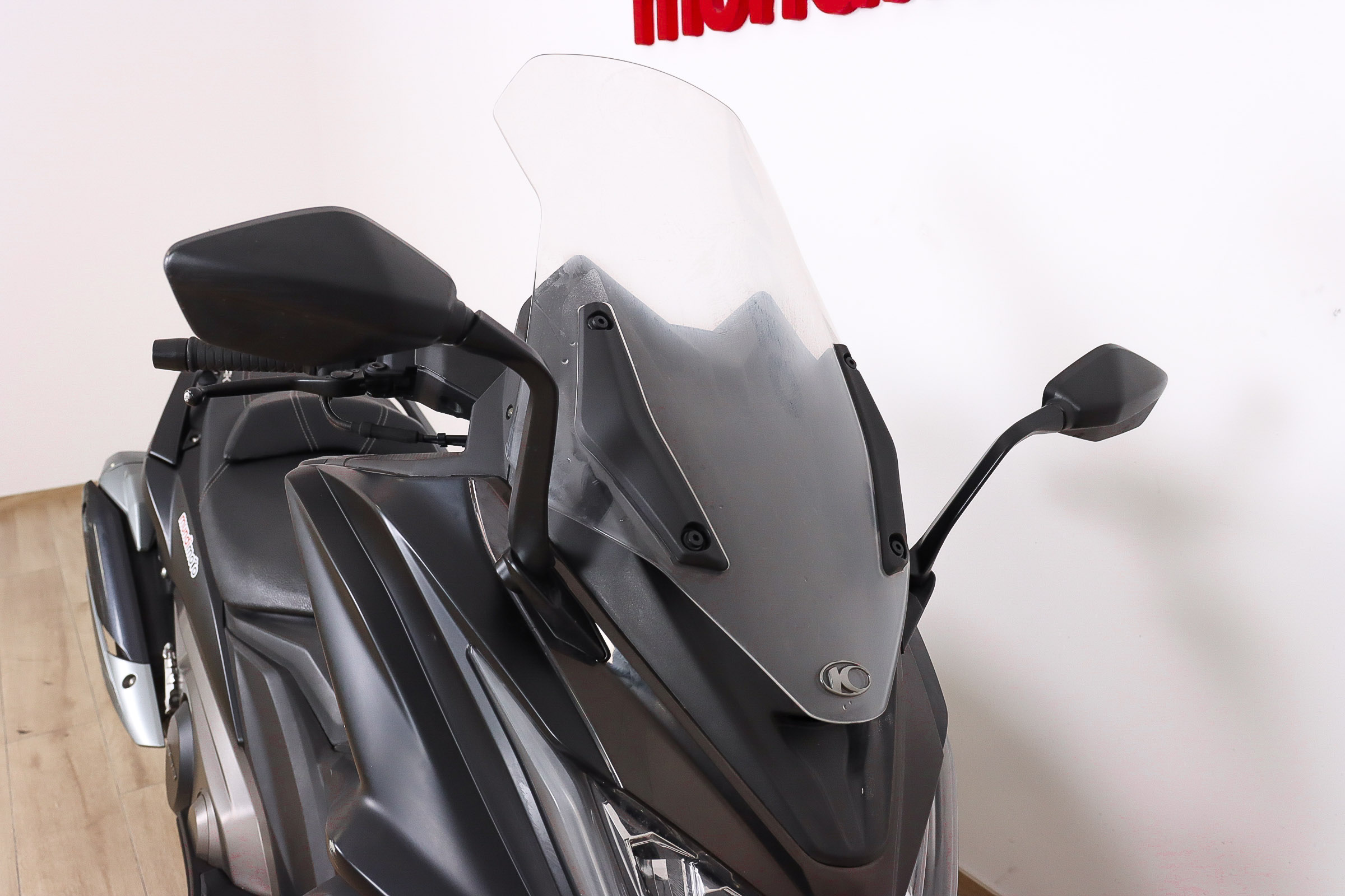 KYMCO AK 550KYMCO4 KYMCO AK 550KYMCO4