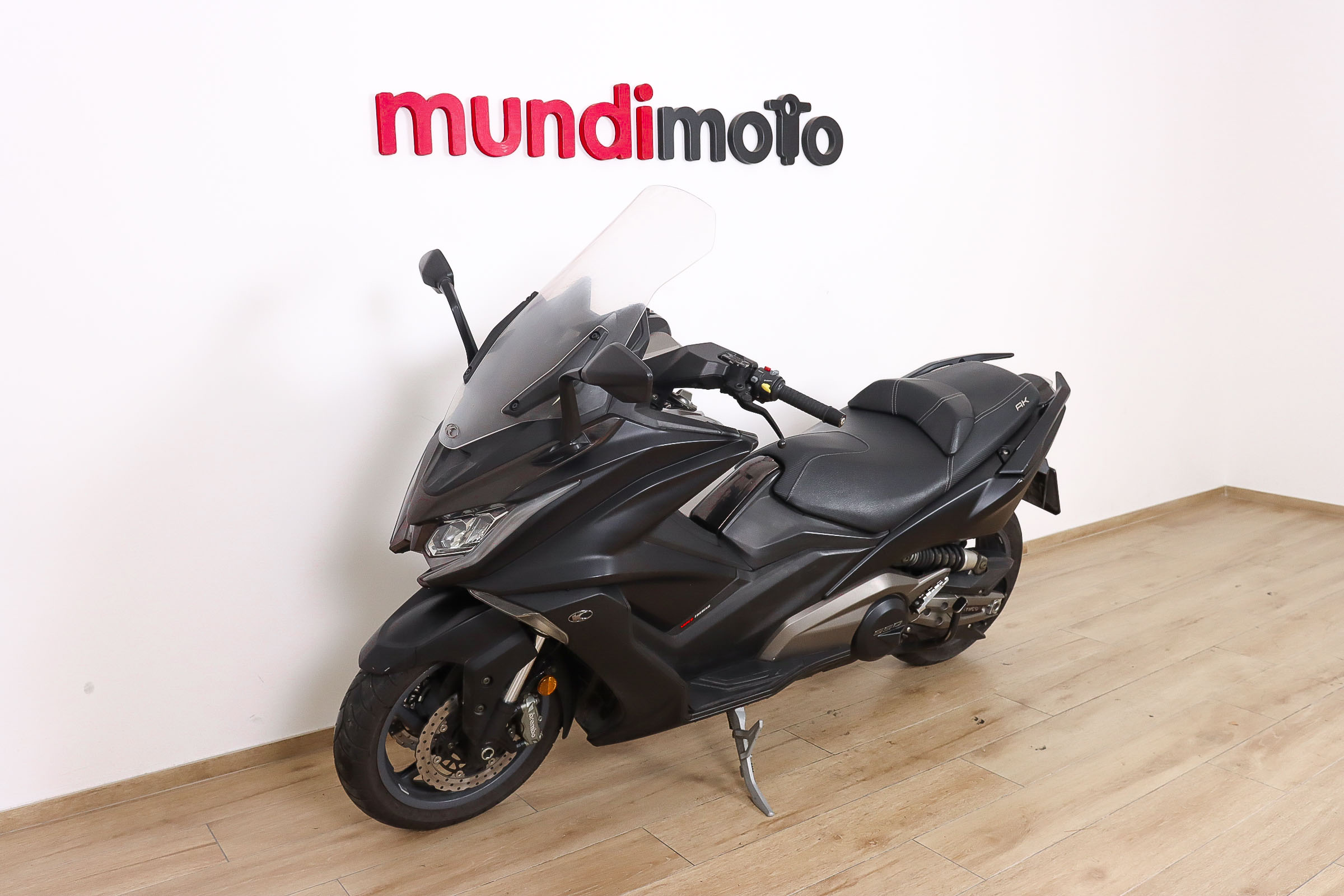 KYMCO AK 550KYMCO9 KYMCO AK 550KYMCO9