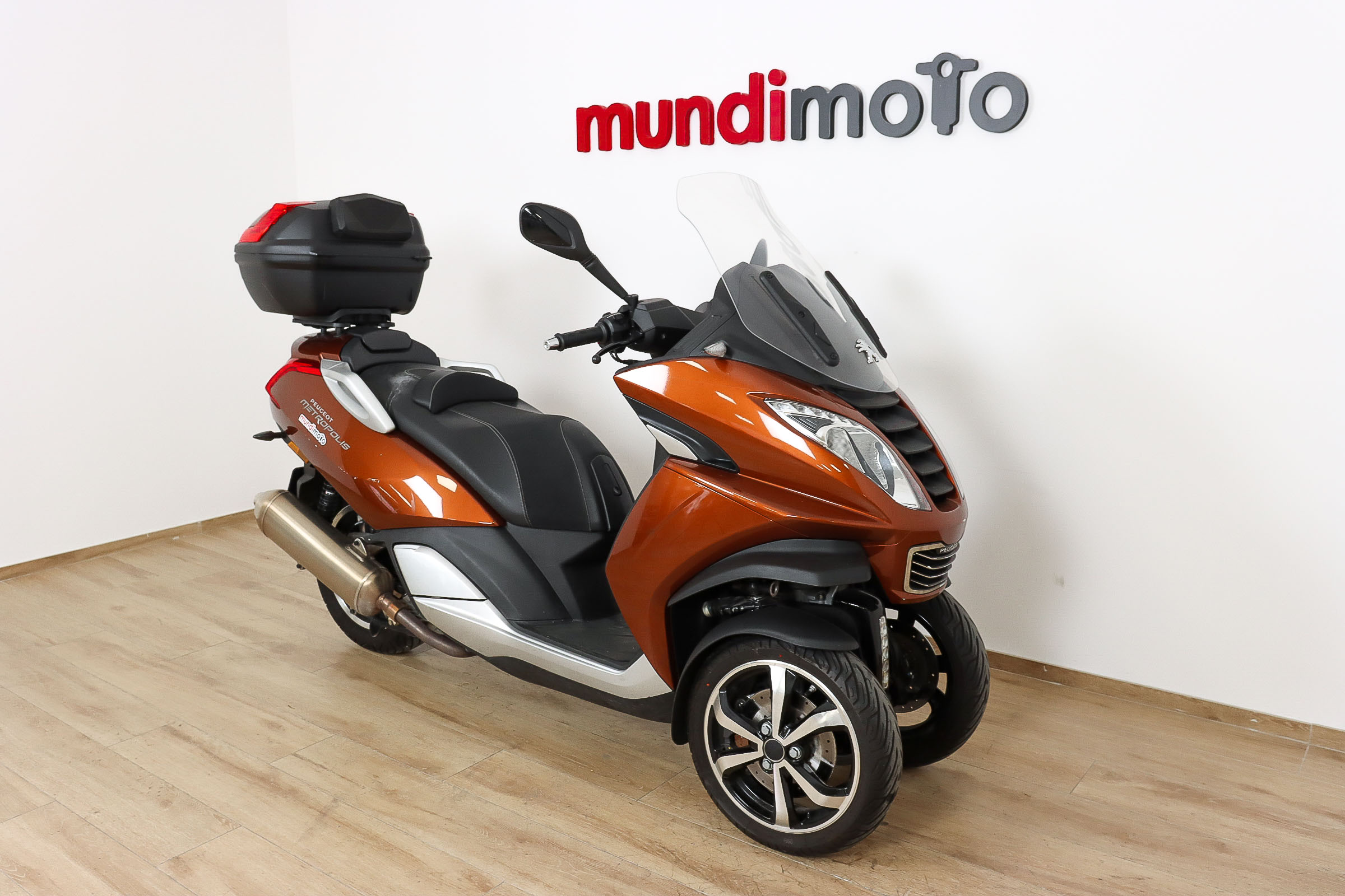 PEUGEOT Metropolis 400PEUGEOT2 PEUGEOT Metropolis 400PEUGEOT2