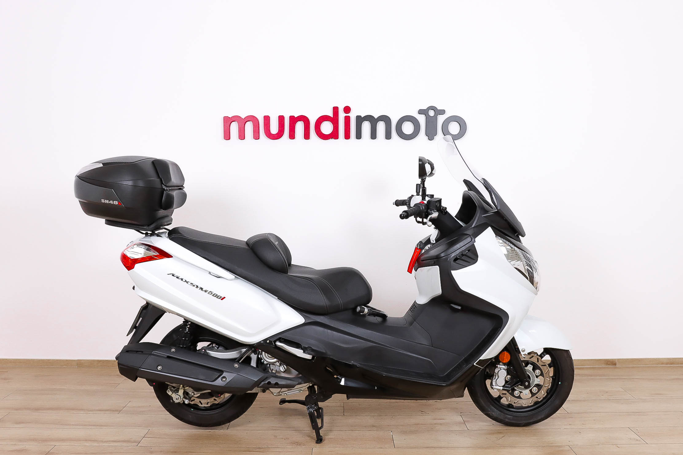 SYM Maxsym 600i ABS promoSYM0 SYM Maxsym 600i ABS promoSYM0