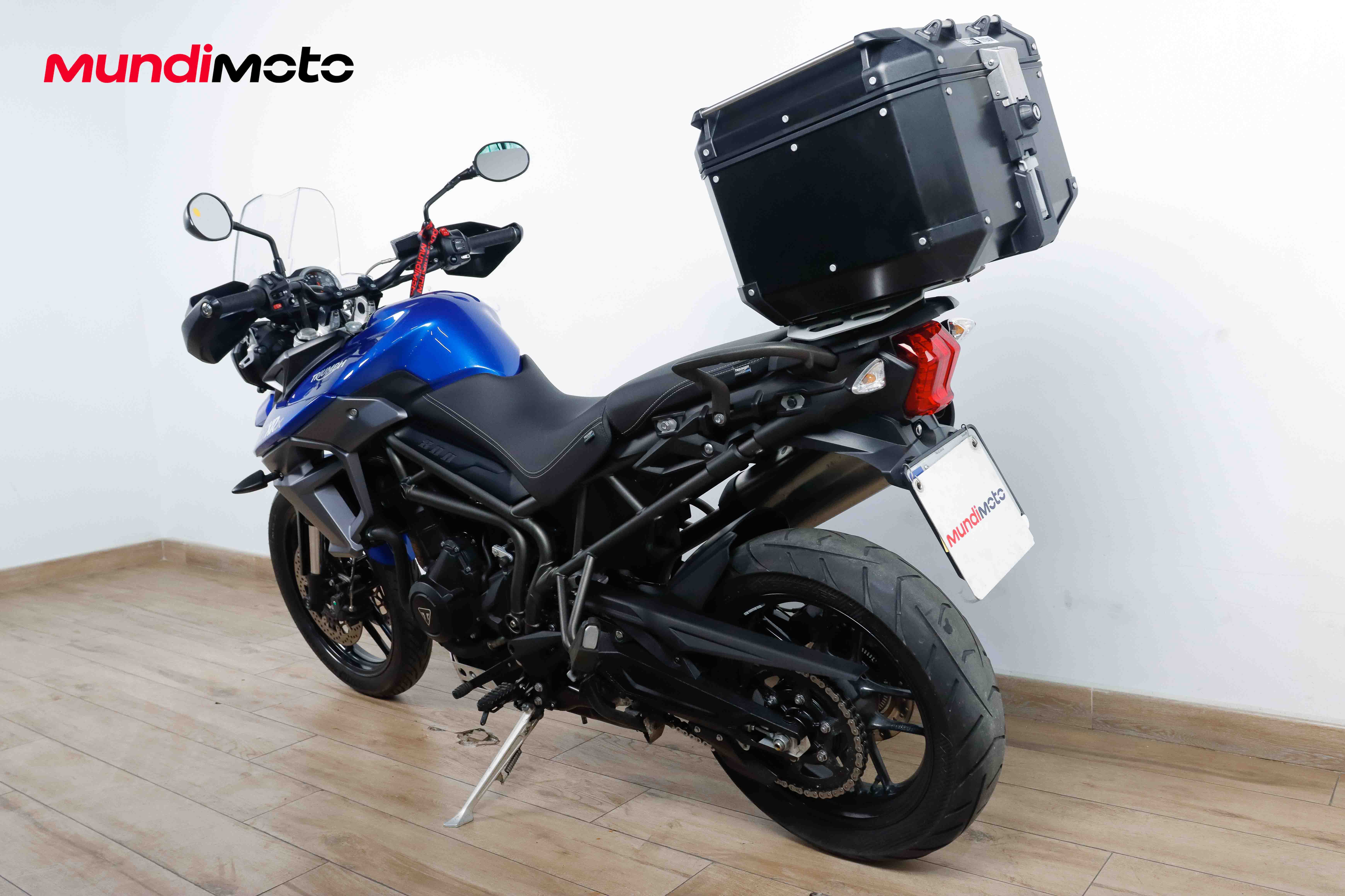 TRIUMPH Tiger 800 XR XTRIUMPH6 TRIUMPH Tiger 800 XR XTRIUMPH6