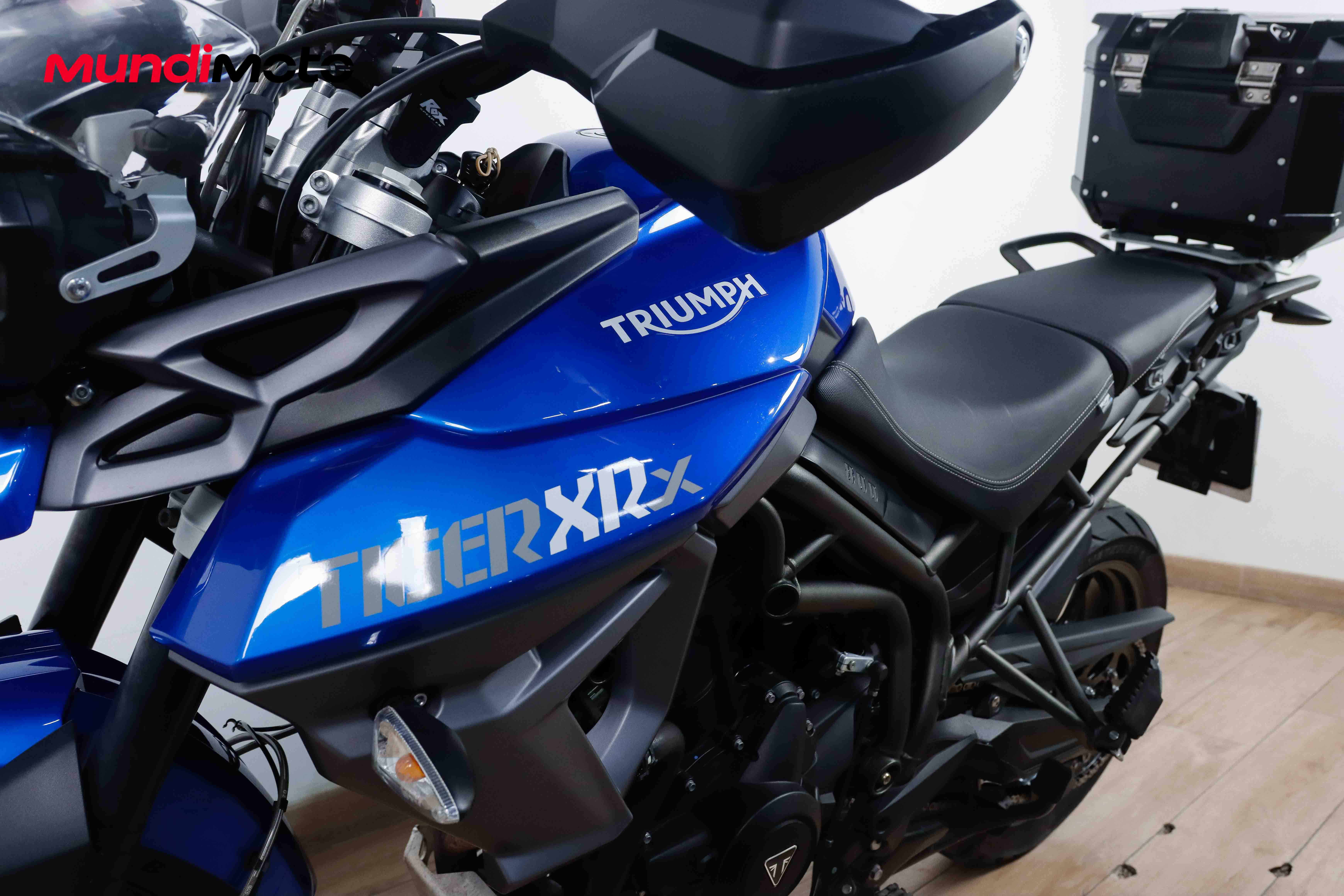 TRIUMPH Tiger 800 XR XTRIUMPH8 TRIUMPH Tiger 800 XR XTRIUMPH8