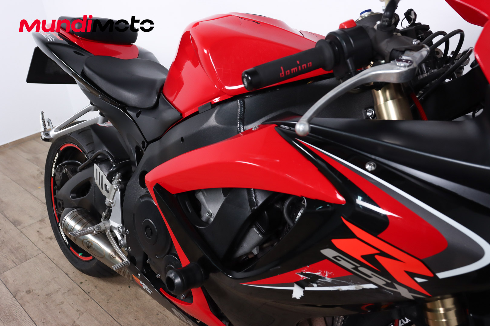 SUZUKI GSX R600SUZUKI5 SUZUKI GSX R600SUZUKI5