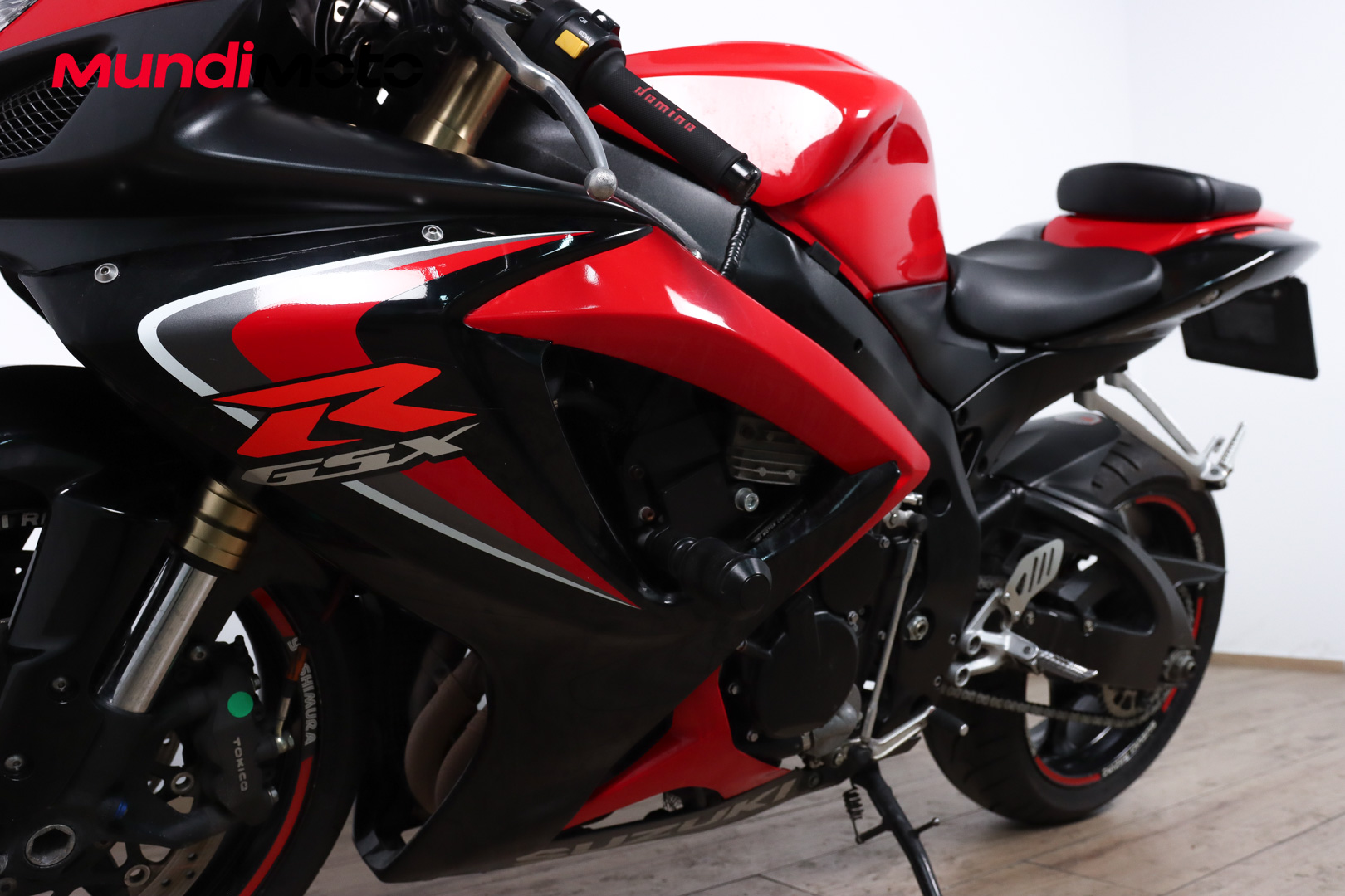 SUZUKI GSX R600SUZUKI11 SUZUKI GSX R600SUZUKI11