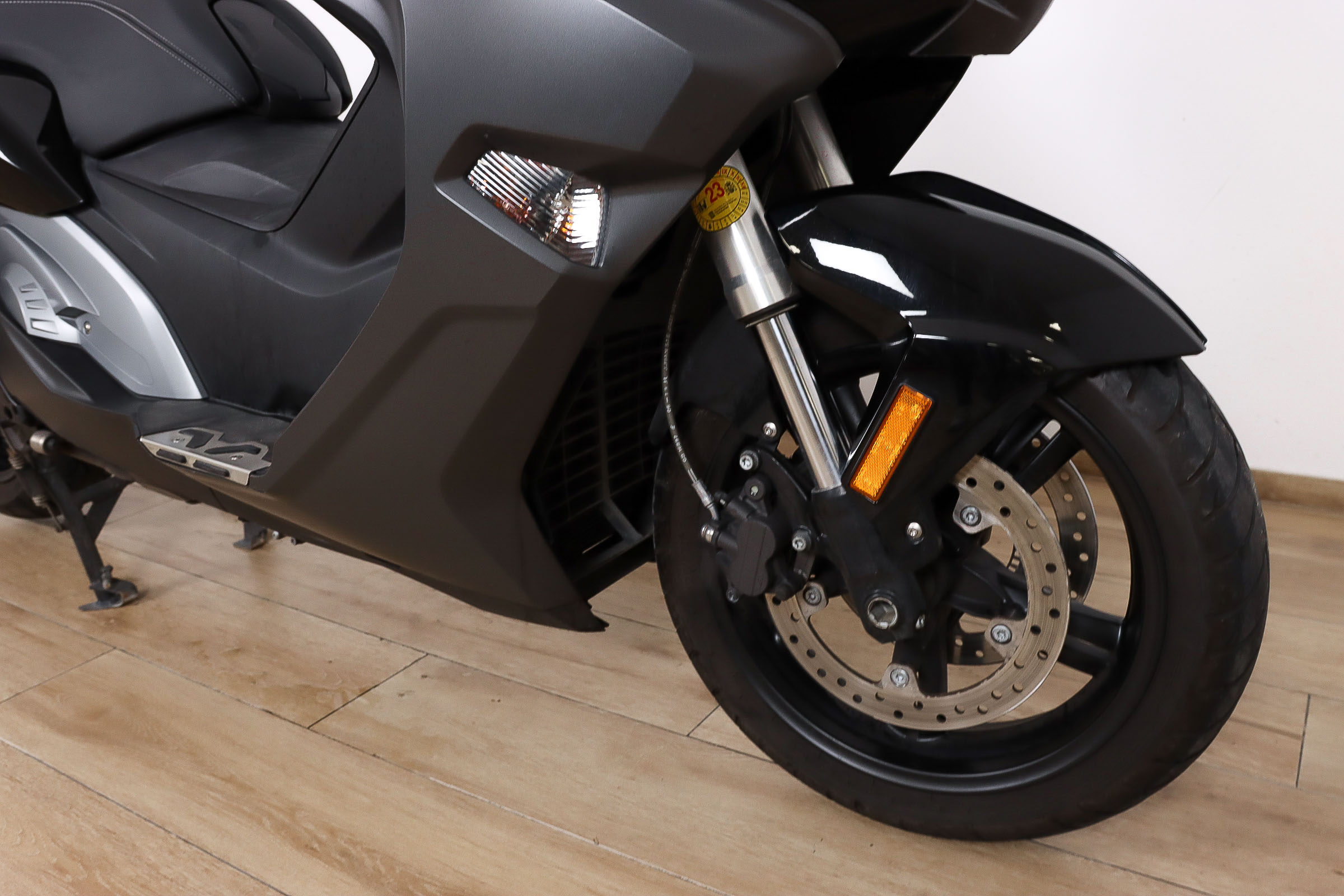 BMW C 650 SportBMW4 BMW C 650 SportBMW4