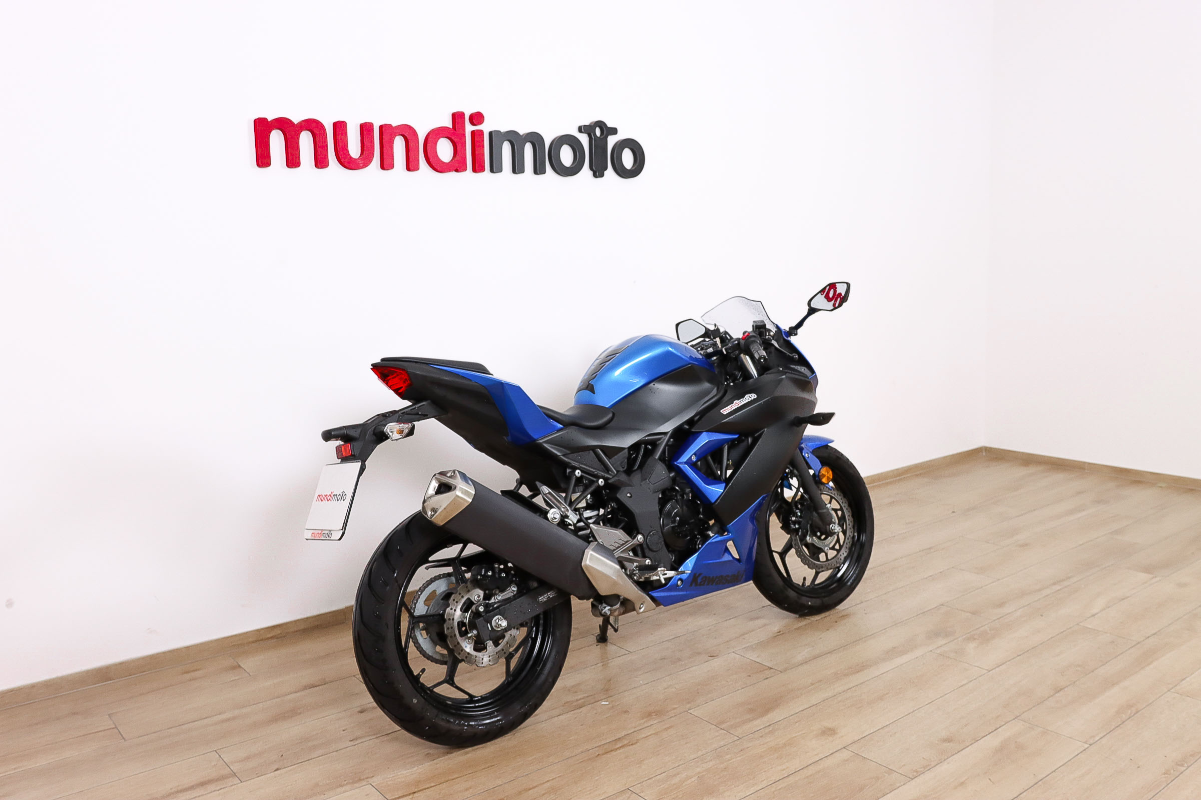 KAWASAKI Ninja 125KAWASAKI2 KAWASAKI Ninja 125KAWASAKI2