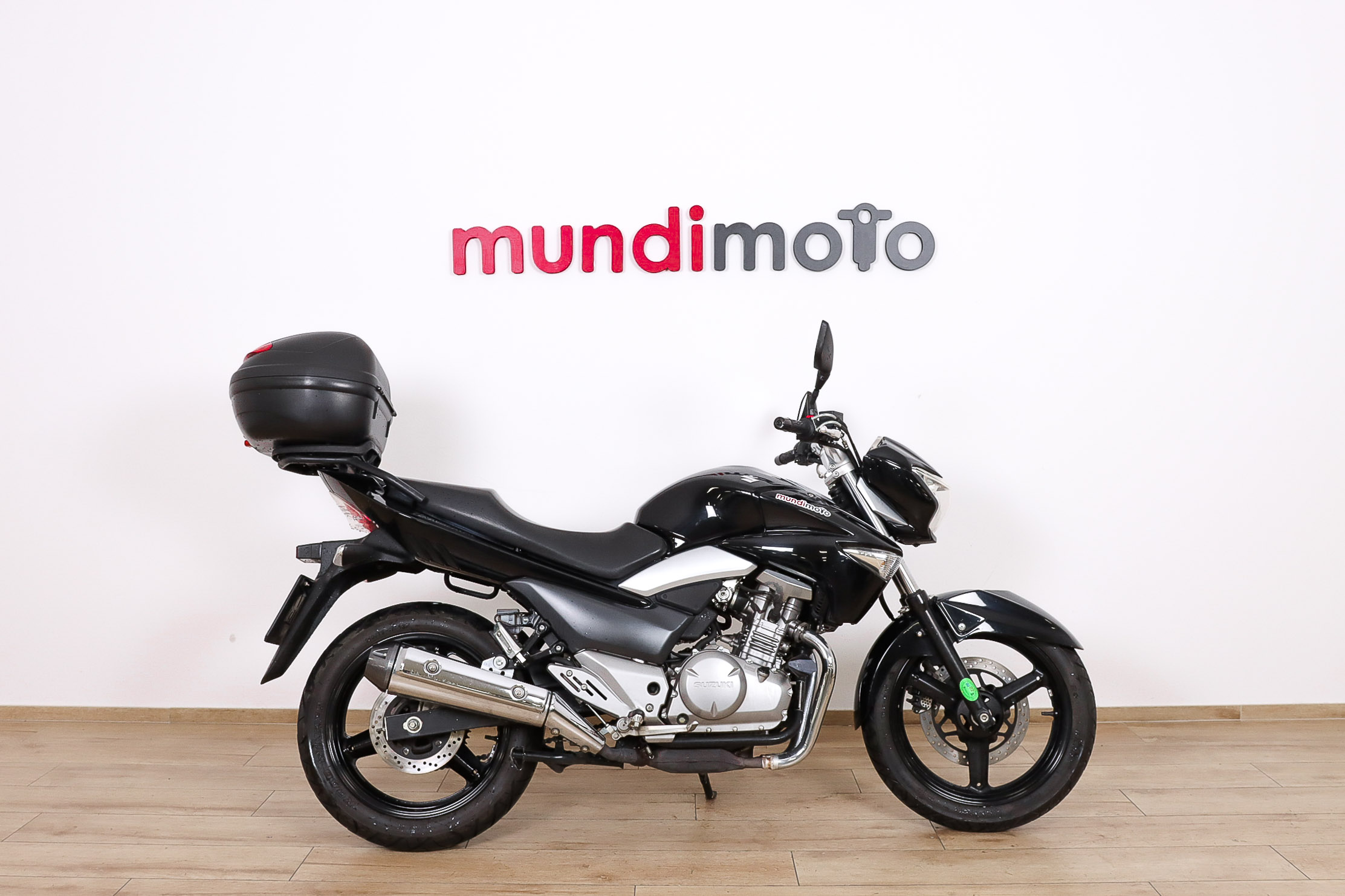SUZUKI Inazuma 250SUZUKI0 SUZUKI Inazuma 250SUZUKI0