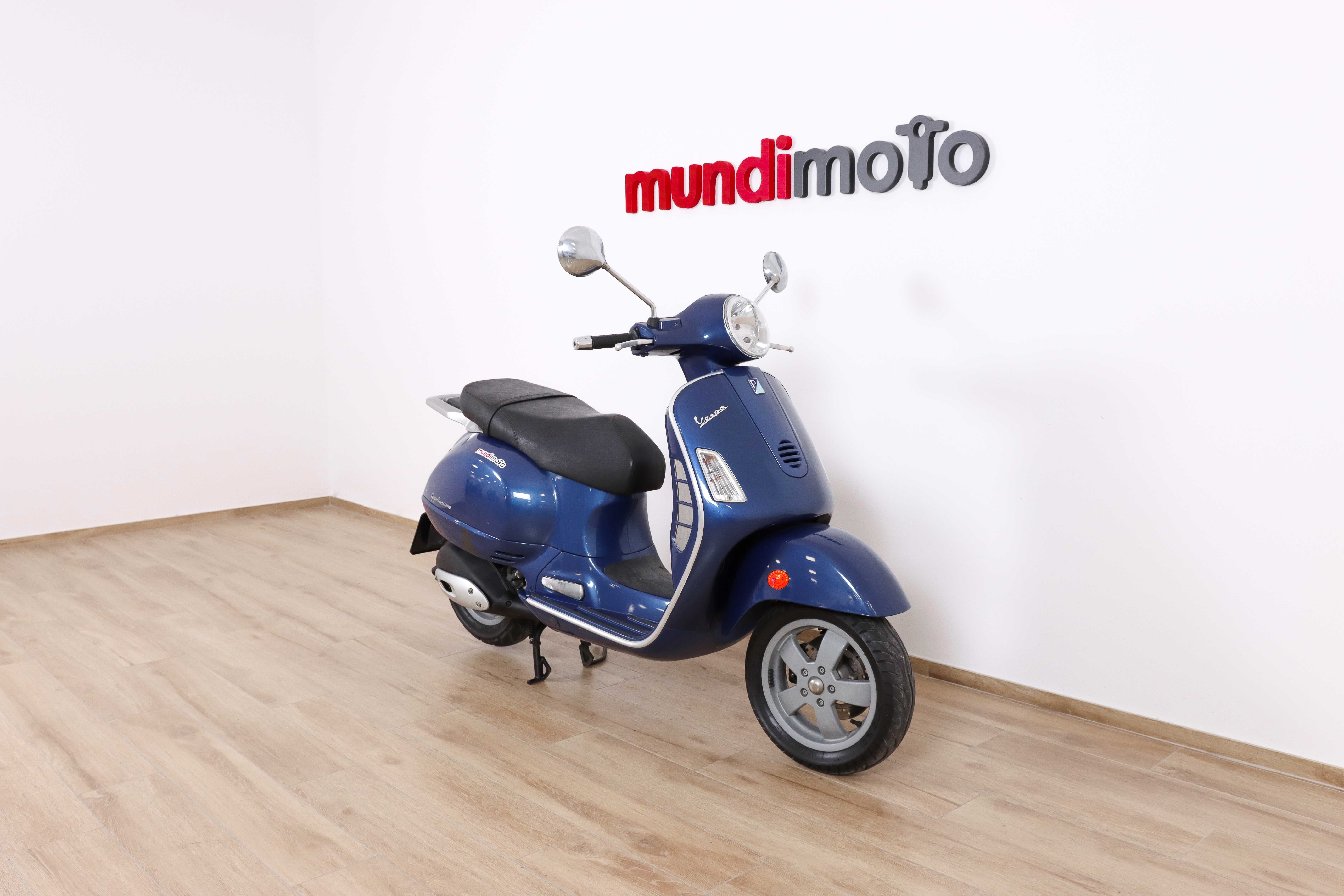 VESPA GTS 125VESPA2 VESPA GTS 125VESPA2