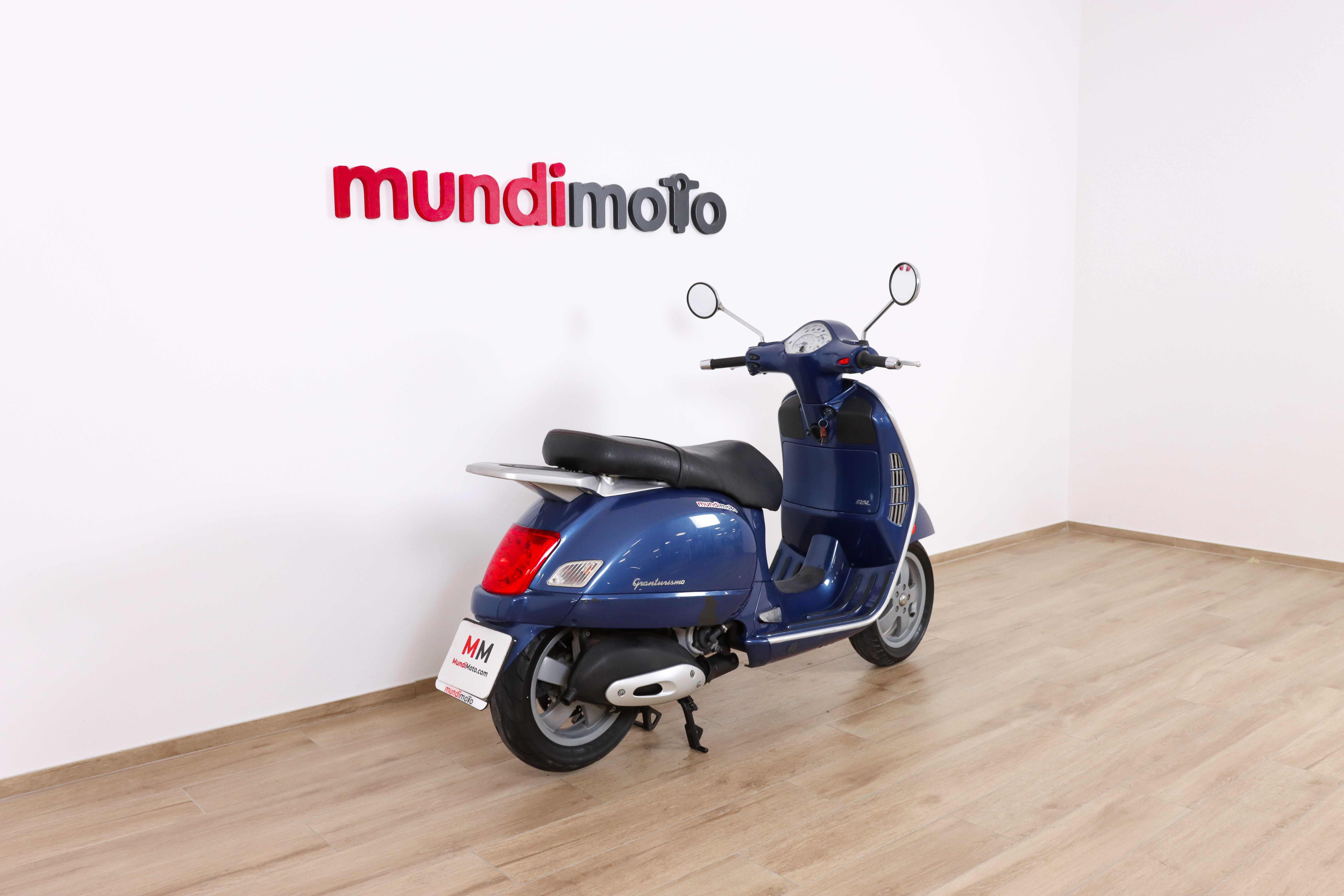 VESPA GTS 125VESPA3 VESPA GTS 125VESPA3