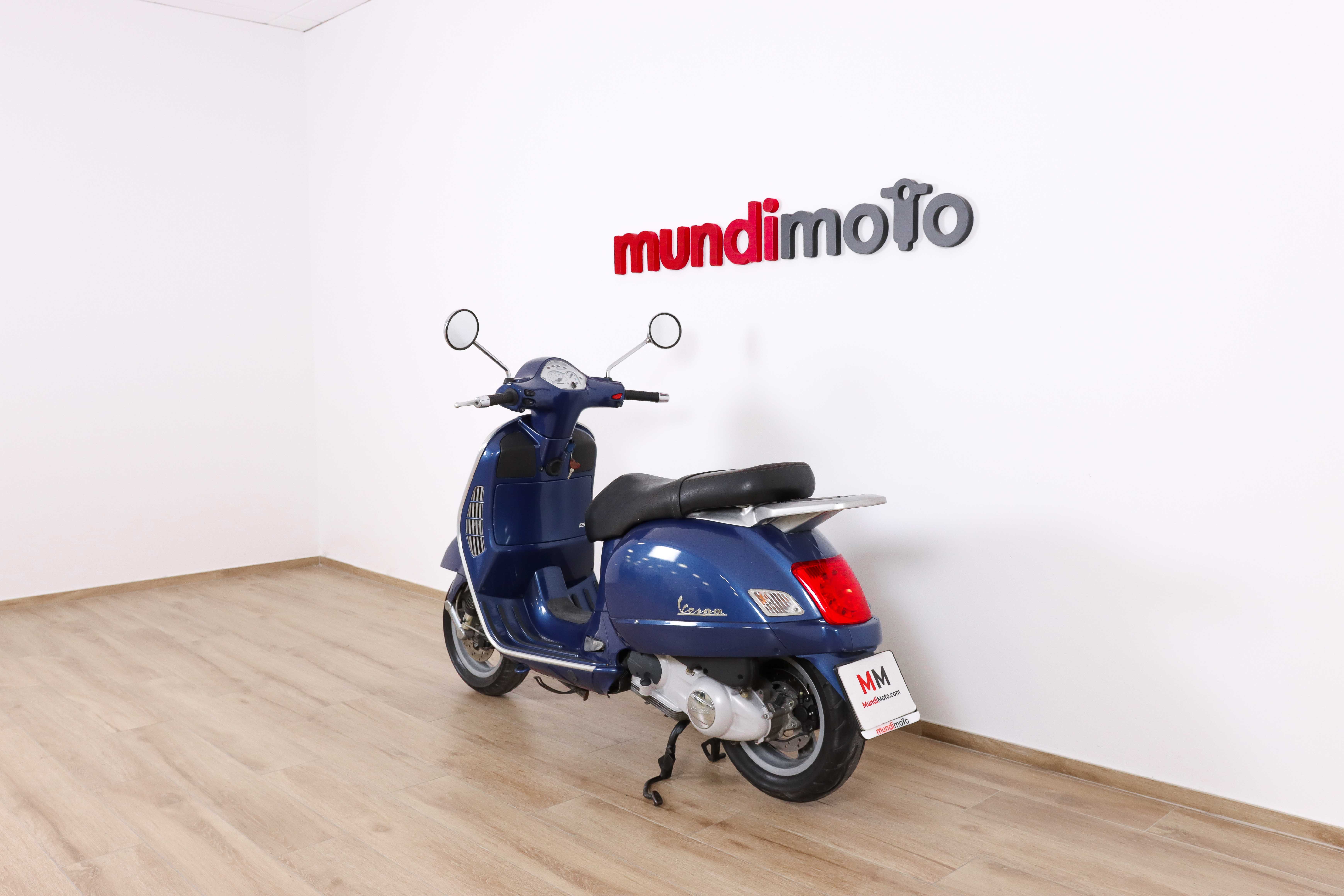 VESPA GTS 125VESPA6 VESPA GTS 125VESPA6