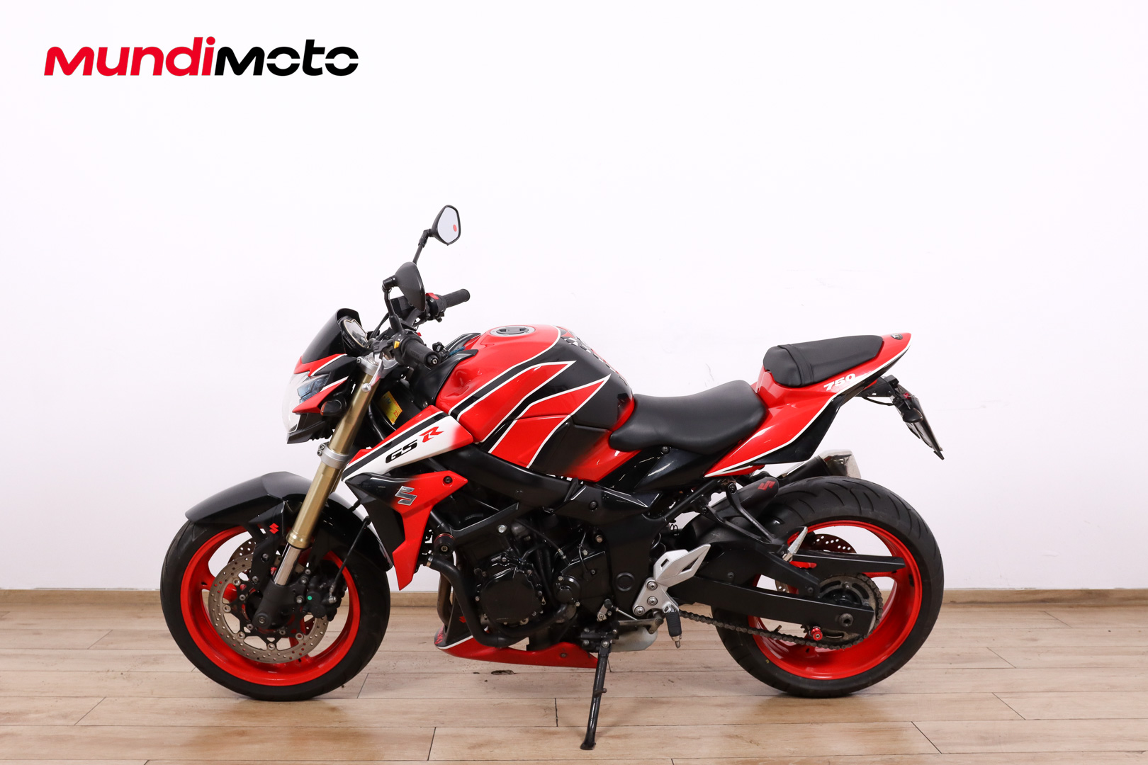 SUZUKI GSR 750SUZUKI6 SUZUKI GSR 750SUZUKI6