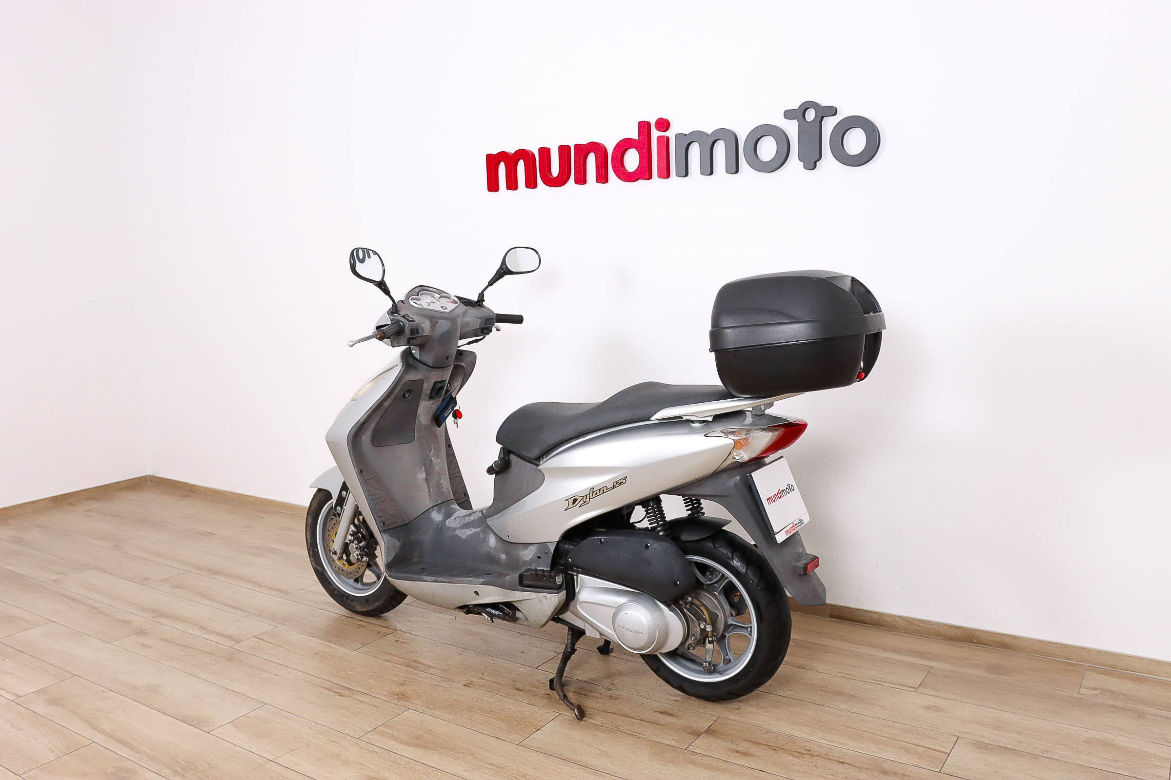 HONDA DYLAN 125HONDA6 HONDA DYLAN 125HONDA6