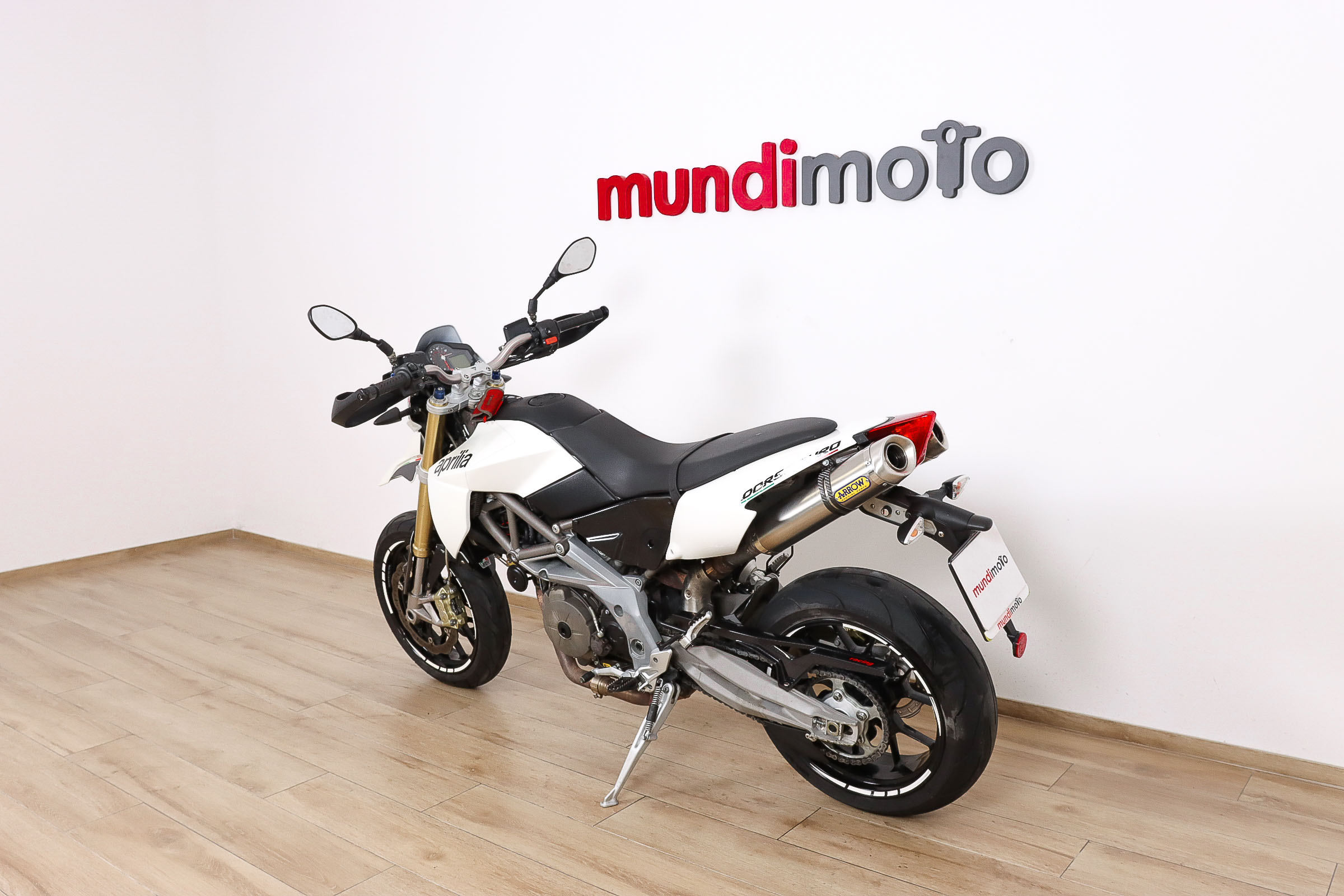 APRILIA Dorsoduro 750APRILIA7 APRILIA Dorsoduro 750APRILIA7