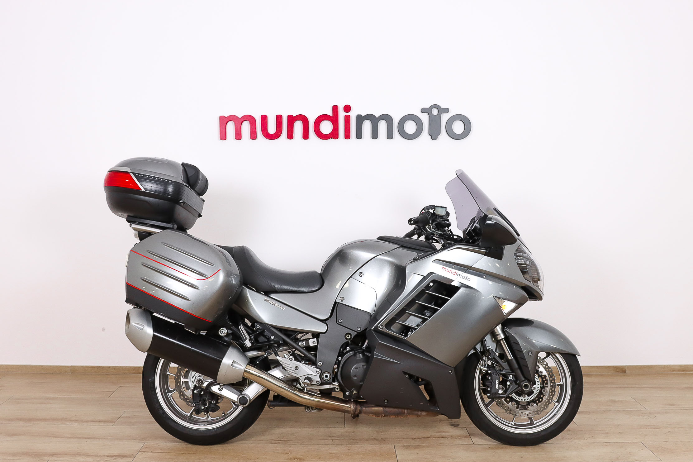 KAWASAKI GTR 1400KAWASAKI0 KAWASAKI GTR 1400KAWASAKI0