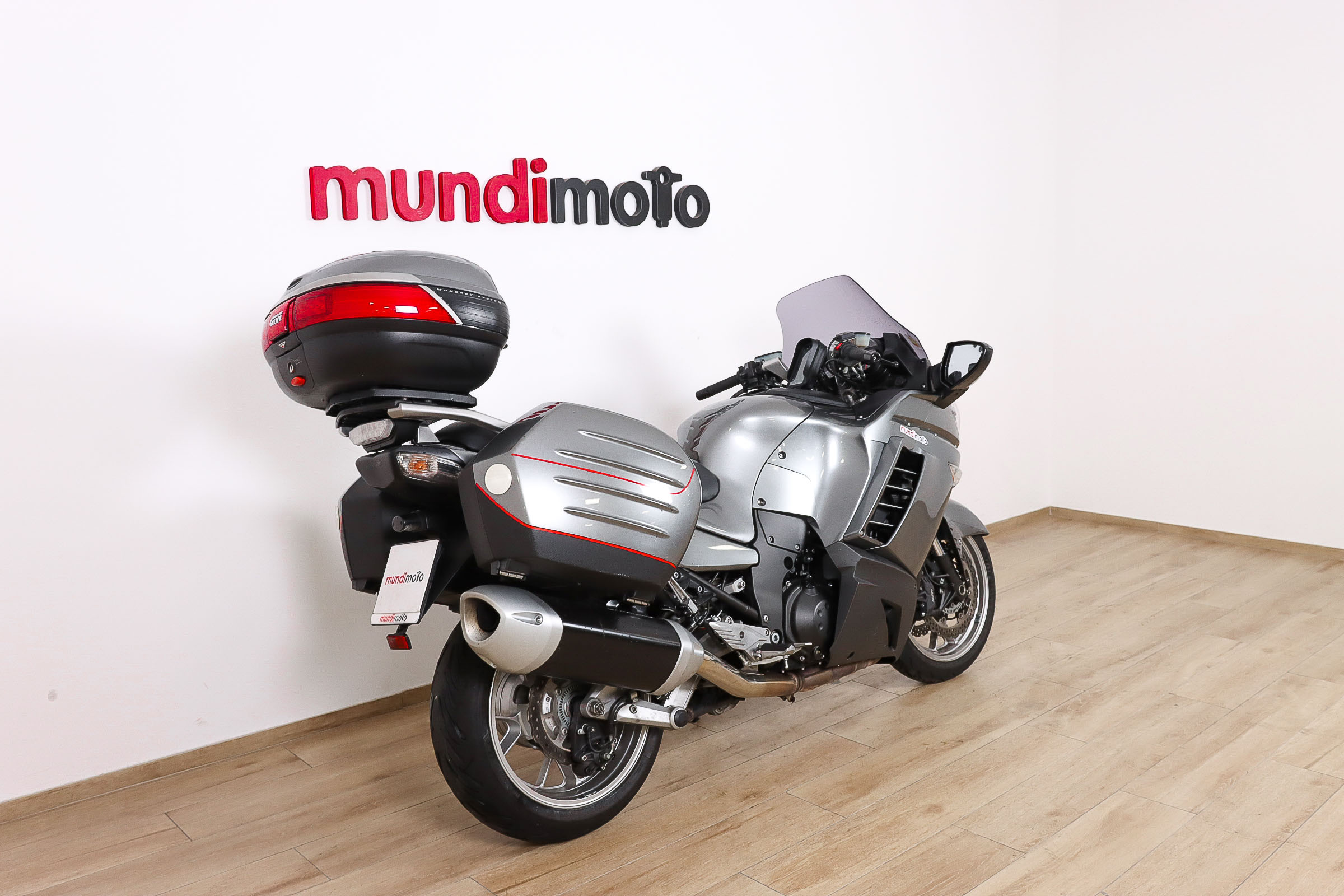 KAWASAKI GTR 1400KAWASAKI2 KAWASAKI GTR 1400KAWASAKI2