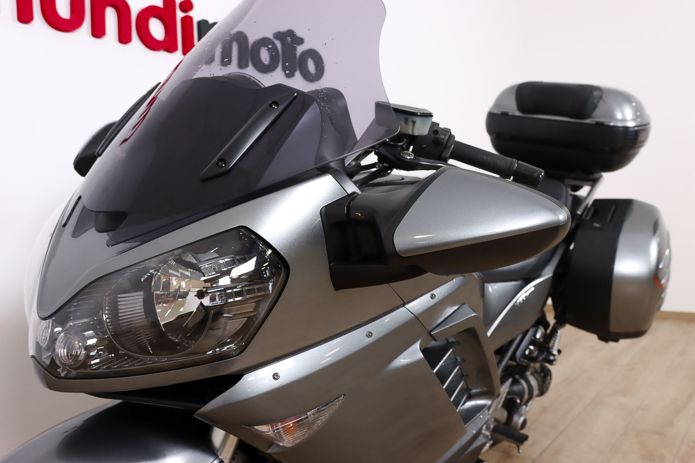 KAWASAKI GTR 1400KAWASAKI10 KAWASAKI GTR 1400KAWASAKI10