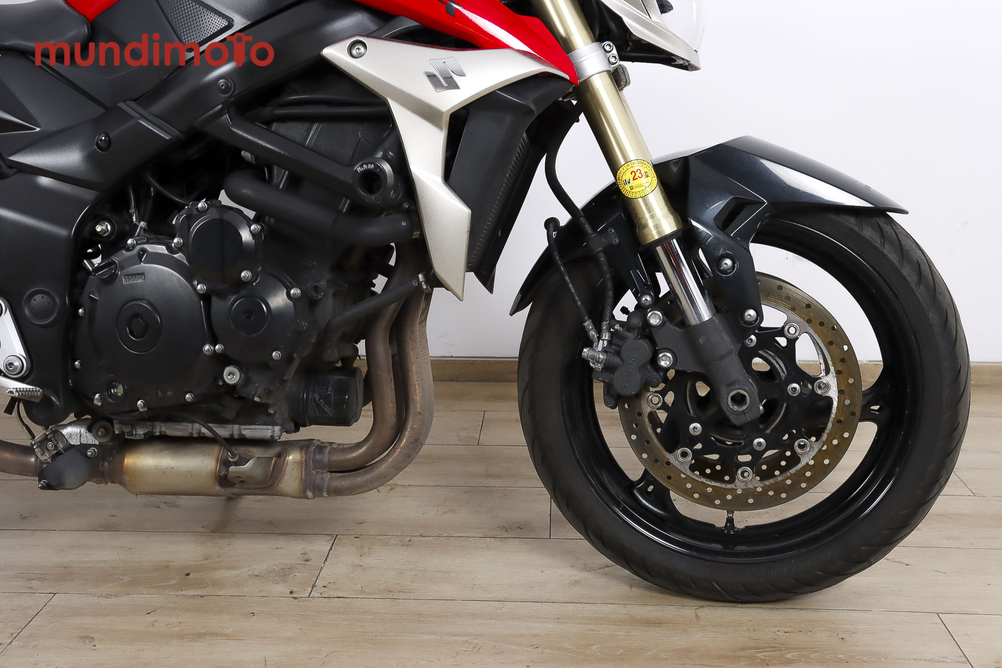 SUZUKI GSR750SUZUKI3 SUZUKI GSR750SUZUKI3