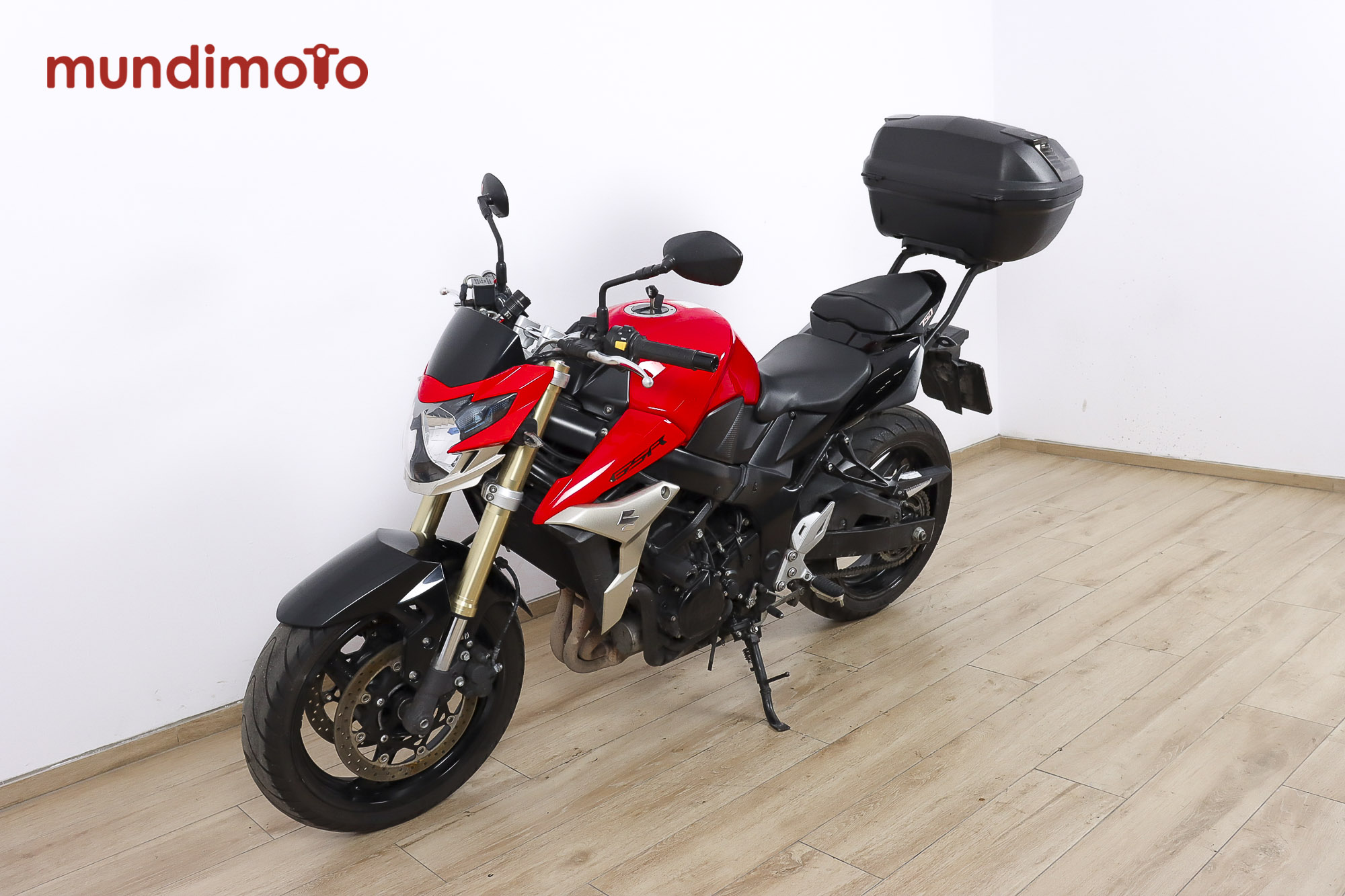 SUZUKI GSR750SUZUKI12 SUZUKI GSR750SUZUKI12