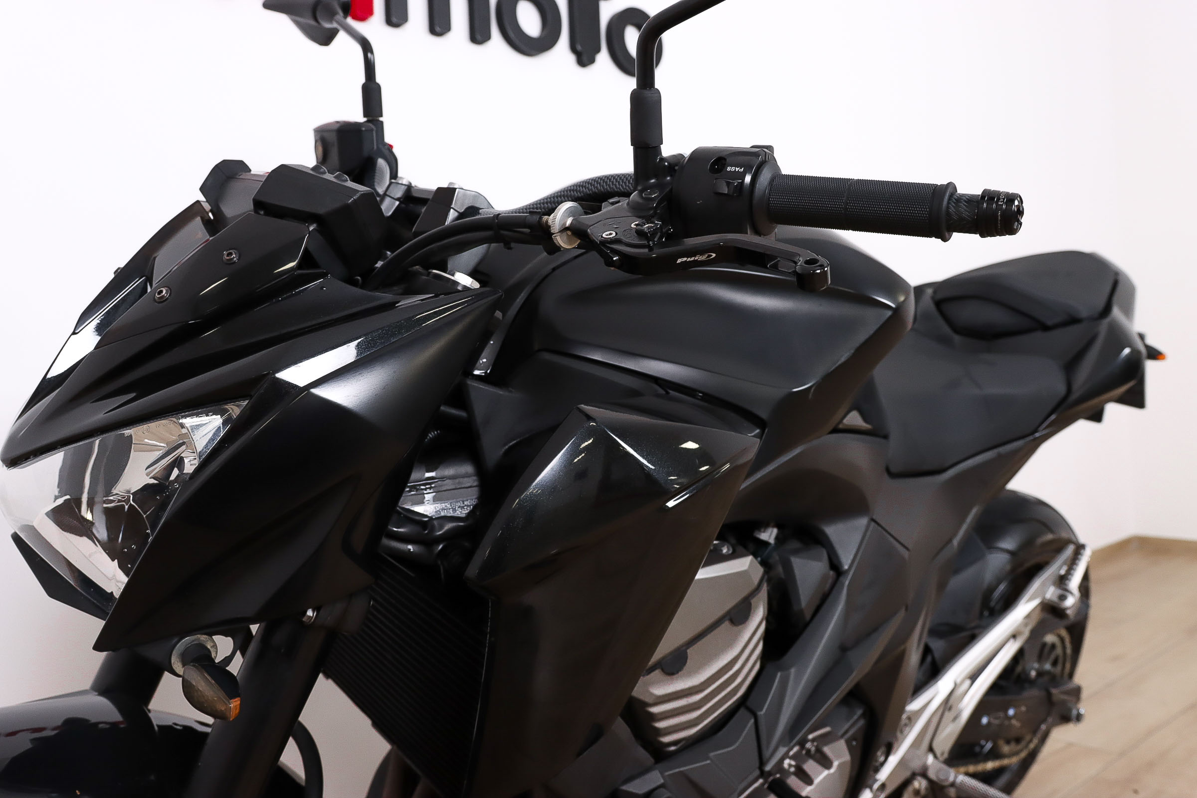 KAWASAKI Z 800KAWASAKI12 KAWASAKI Z 800KAWASAKI12