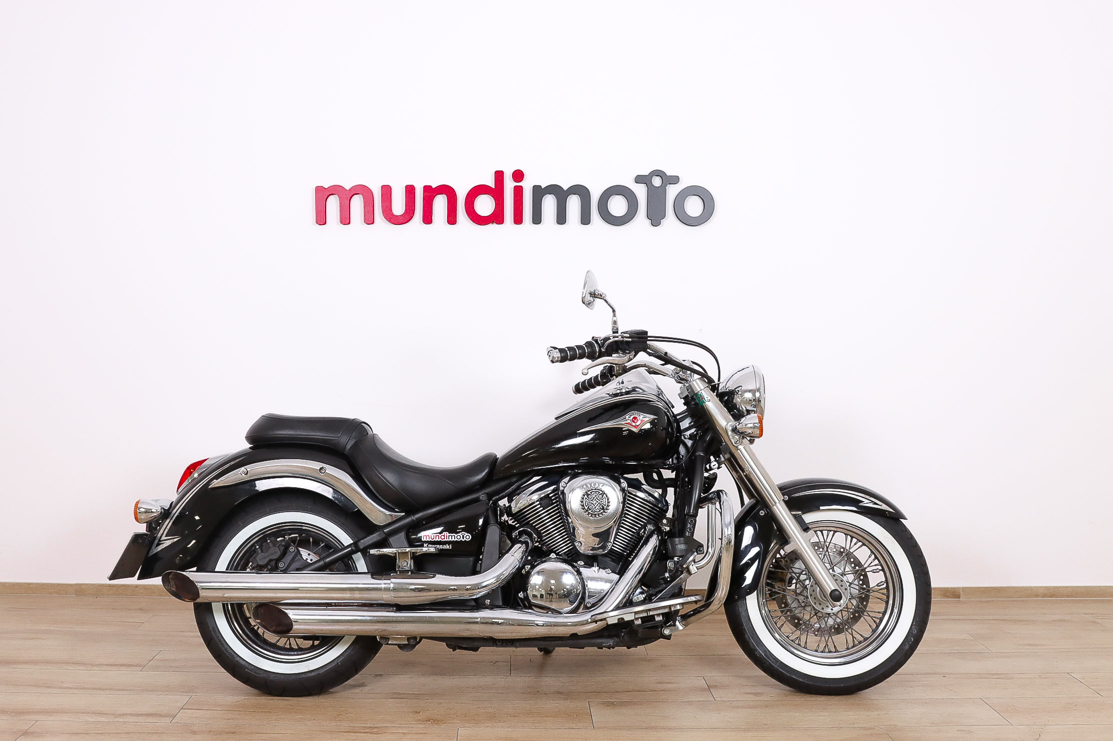 KAWASAKI VN 900 Classic Special Edition promoKAWASAKI1 KAWASAKI VN 900 Classic Special Edition promoKAWASAKI1