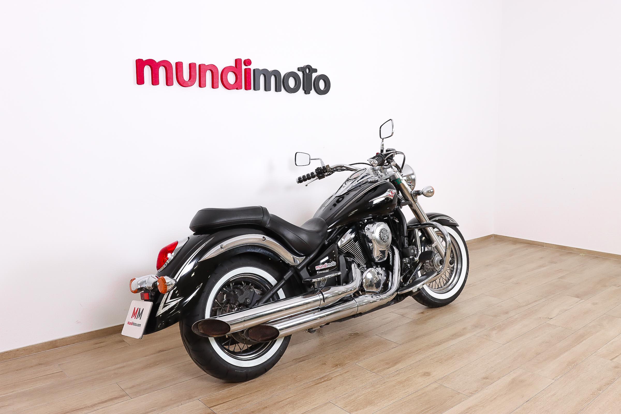 KAWASAKI VN 900 Classic Special Edition promoKAWASAKI3 KAWASAKI VN 900 Classic Special Edition promoKAWASAKI3