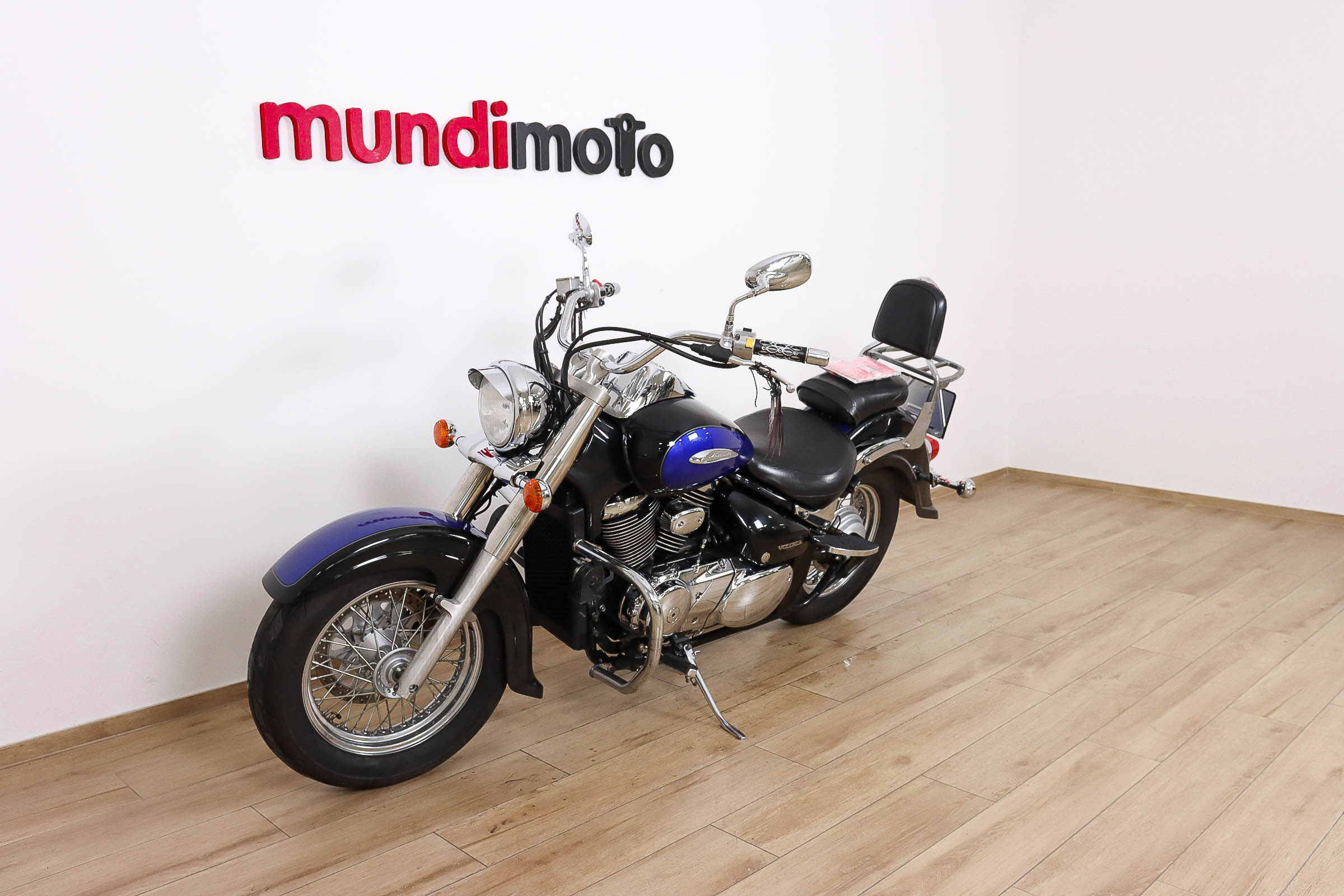 SUZUKI VL 800 Intruder VolusiaSUZUKI8 SUZUKI VL 800 Intruder VolusiaSUZUKI8