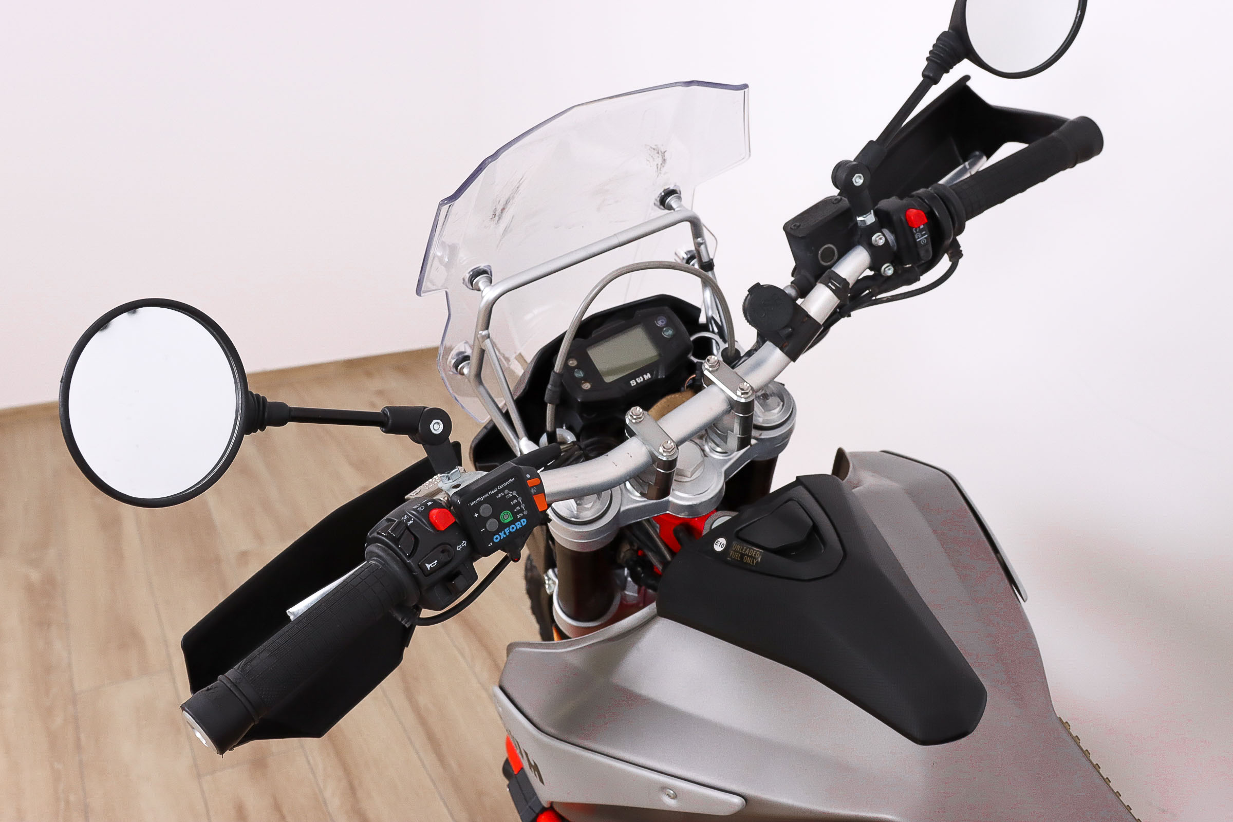 SWM Super Dual T promoSWM10 SWM Super Dual T promoSWM10