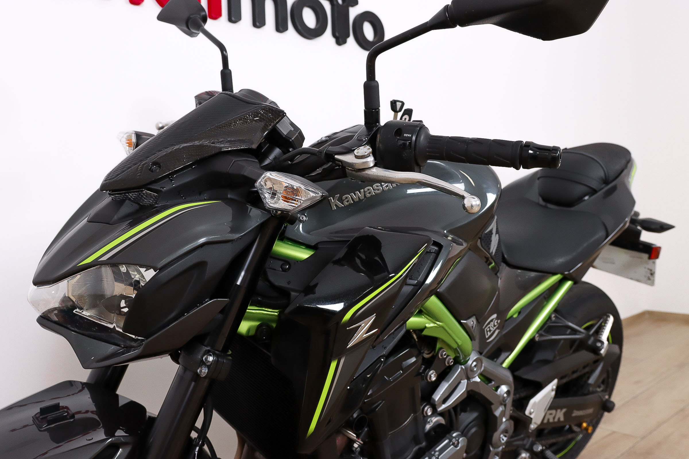 KAWASAKI Z 900KAWASAKI10 KAWASAKI Z 900KAWASAKI10