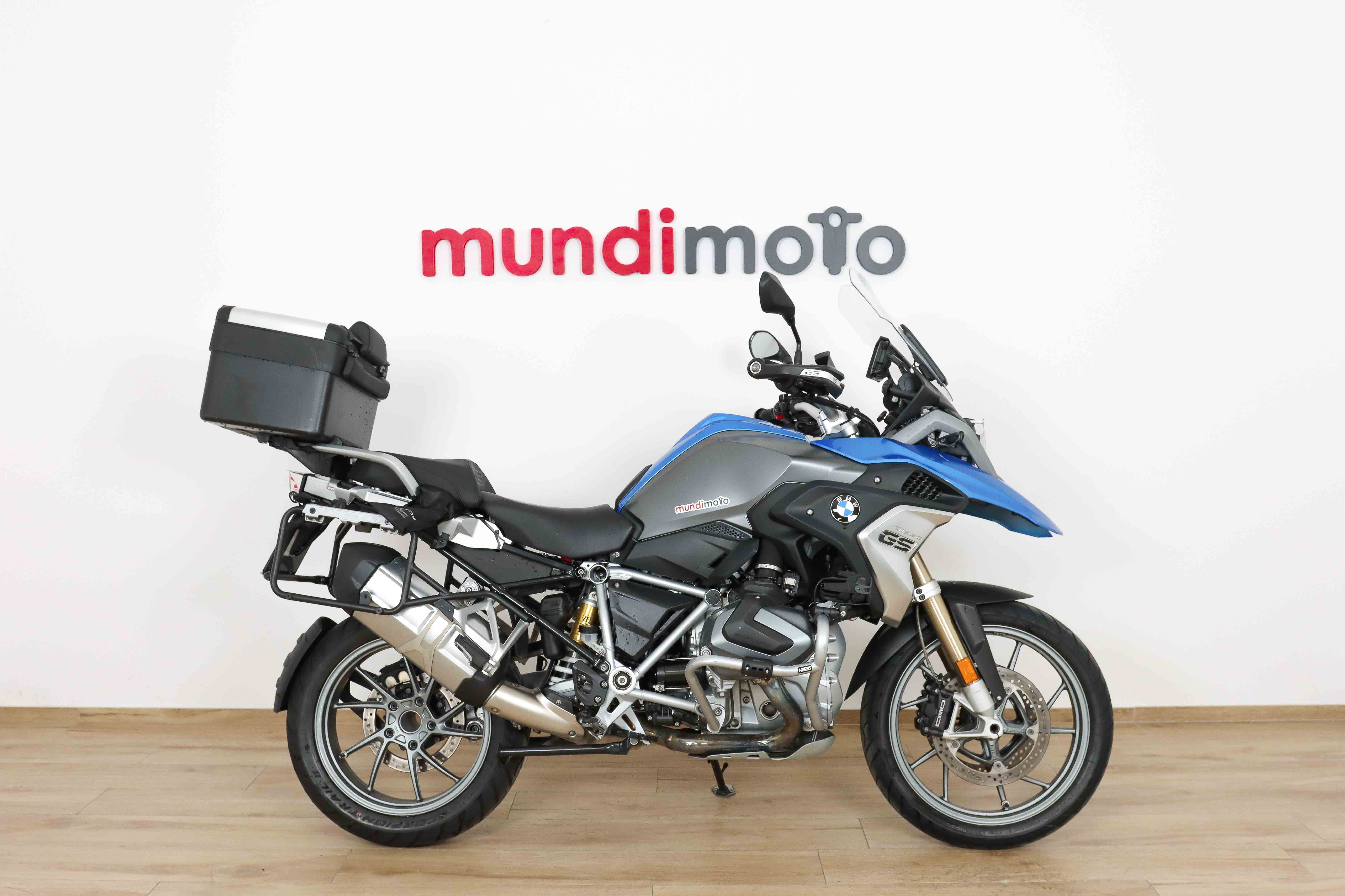 BMW R 1250 GSBMW0 BMW R 1250 GSBMW0