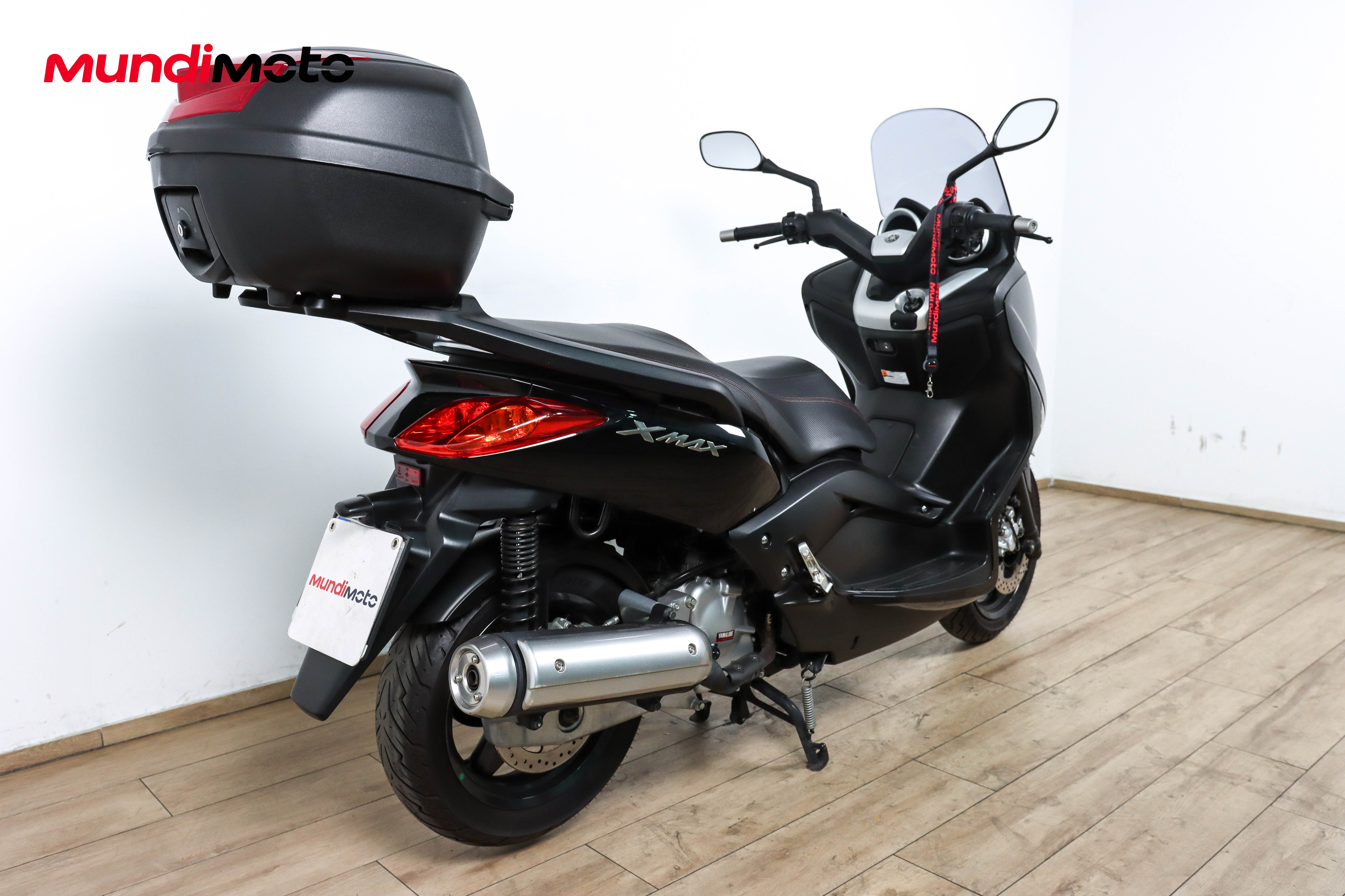 YAMAHA X MAX 125YAMAHA2 YAMAHA X MAX 125YAMAHA2