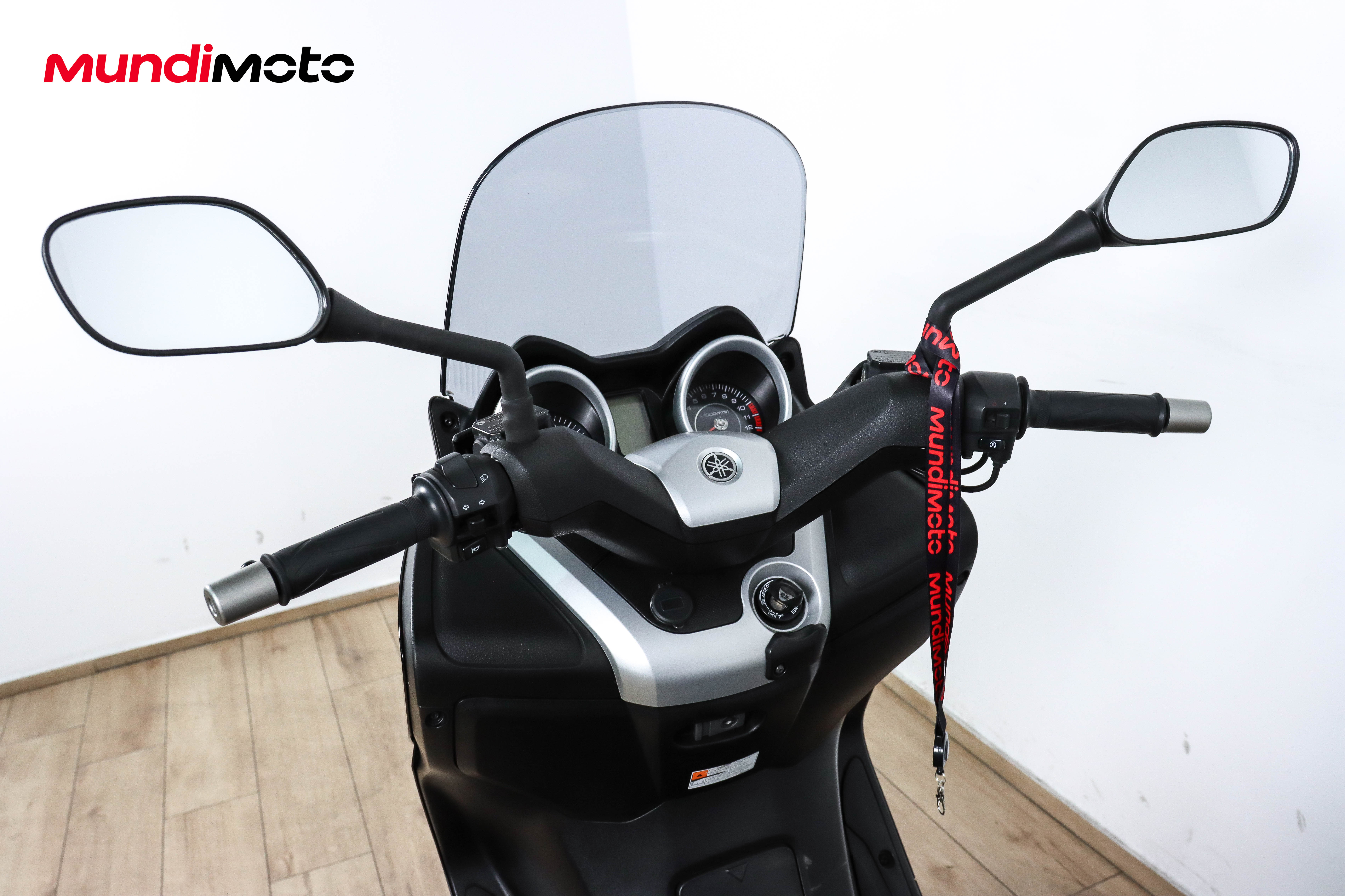 YAMAHA X MAX 125YAMAHA9 YAMAHA X MAX 125YAMAHA9