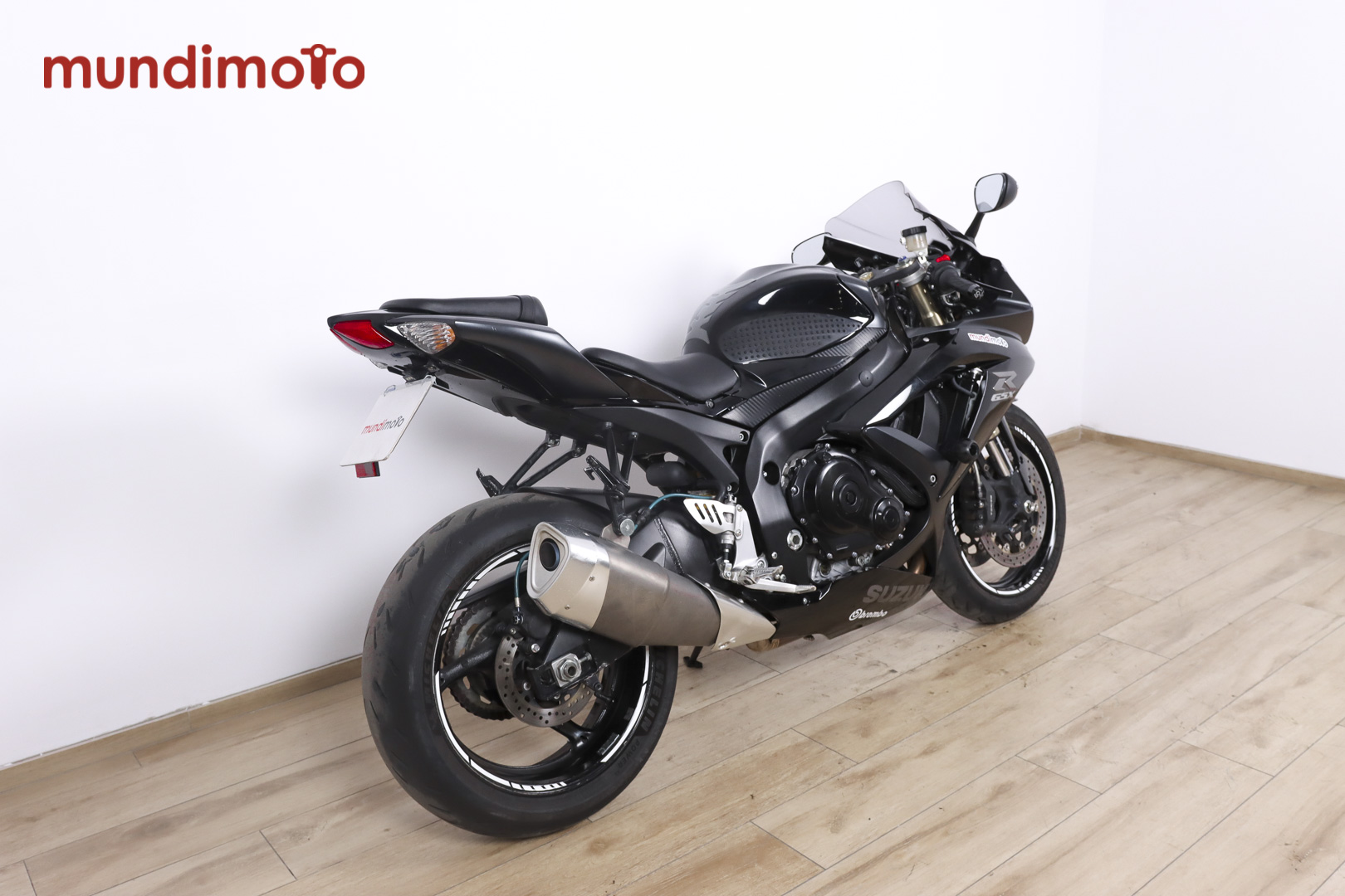 SUZUKI GSX R600SUZUKI2 SUZUKI GSX R600SUZUKI2