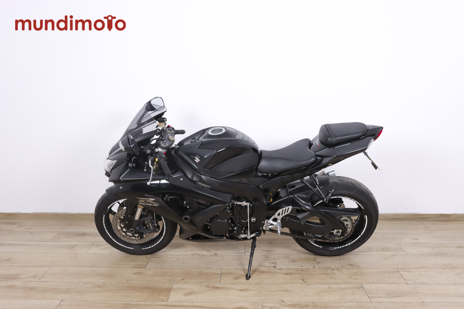 SUZUKI GSX R600SUZUKI5 SUZUKI GSX R600SUZUKI5