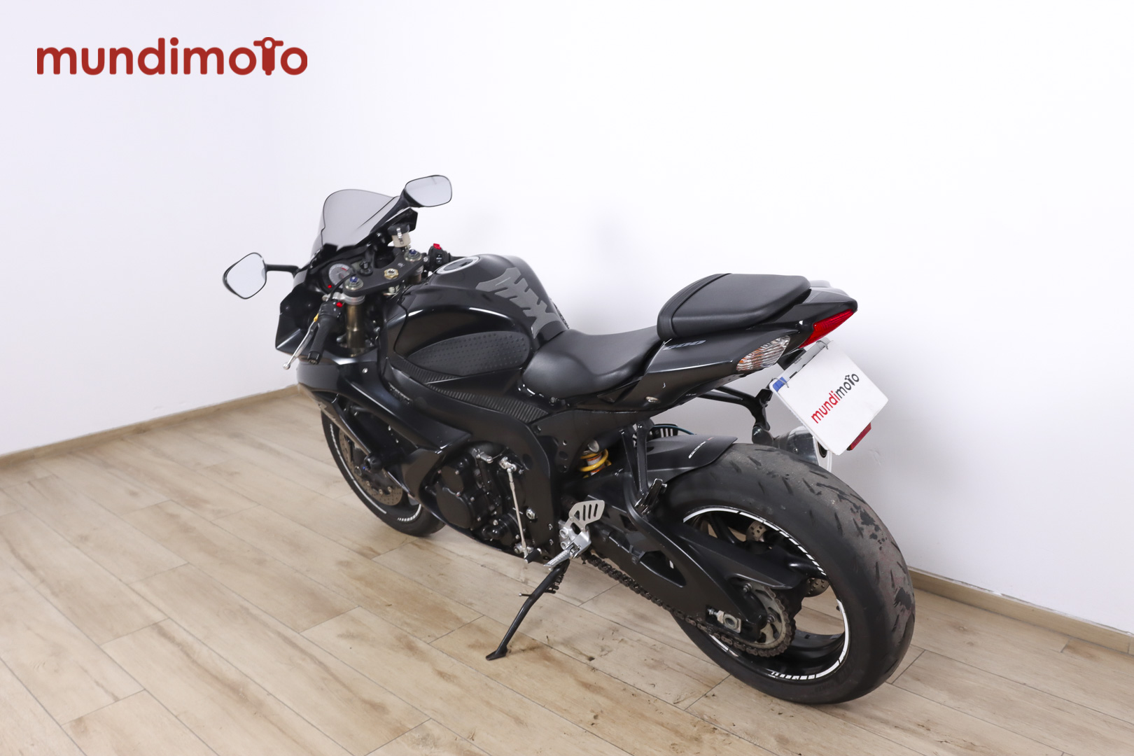 SUZUKI GSX R600SUZUKI6 SUZUKI GSX R600SUZUKI6