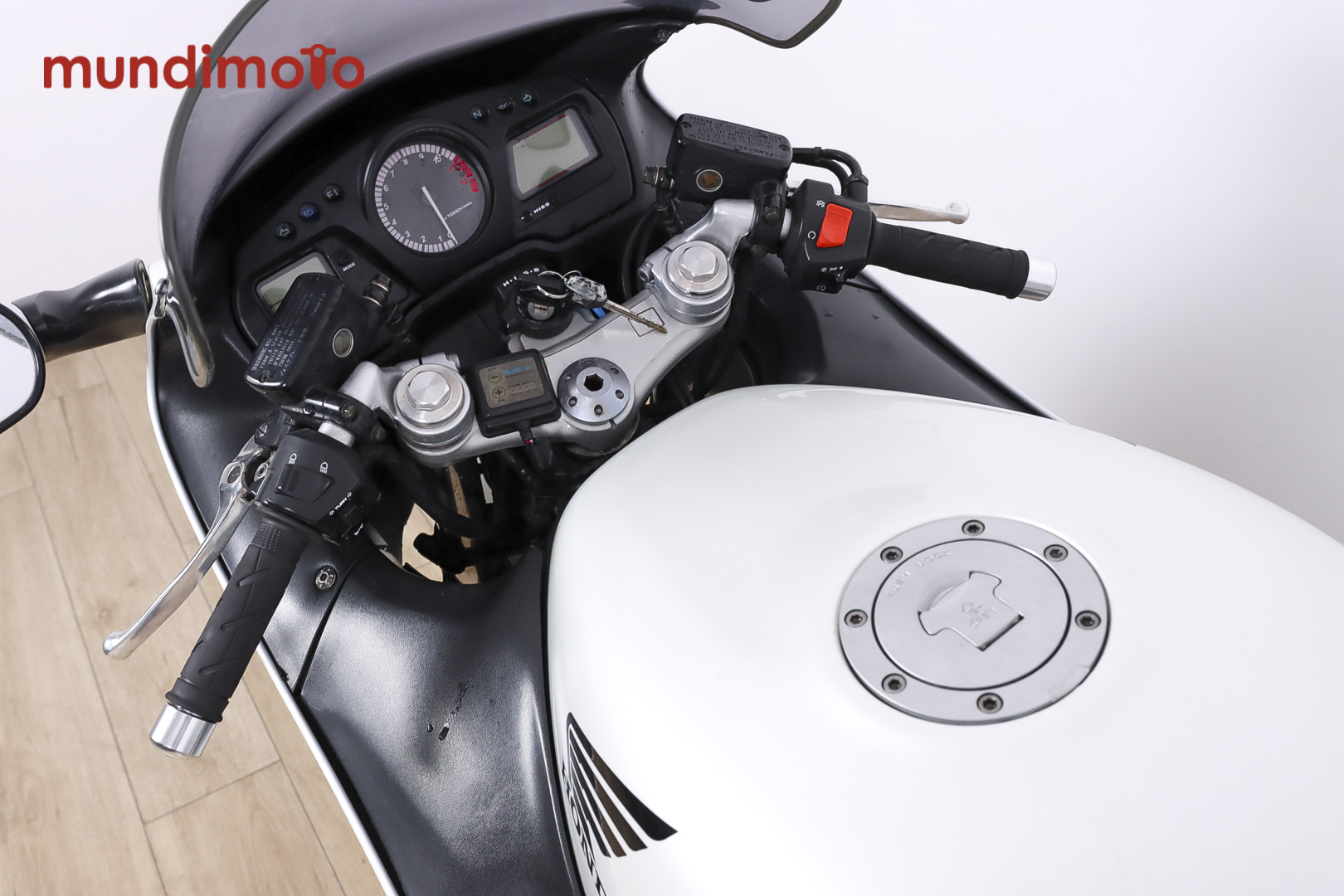 HONDA CBR 1100 XX promoHONDA9 HONDA CBR 1100 XX promoHONDA9