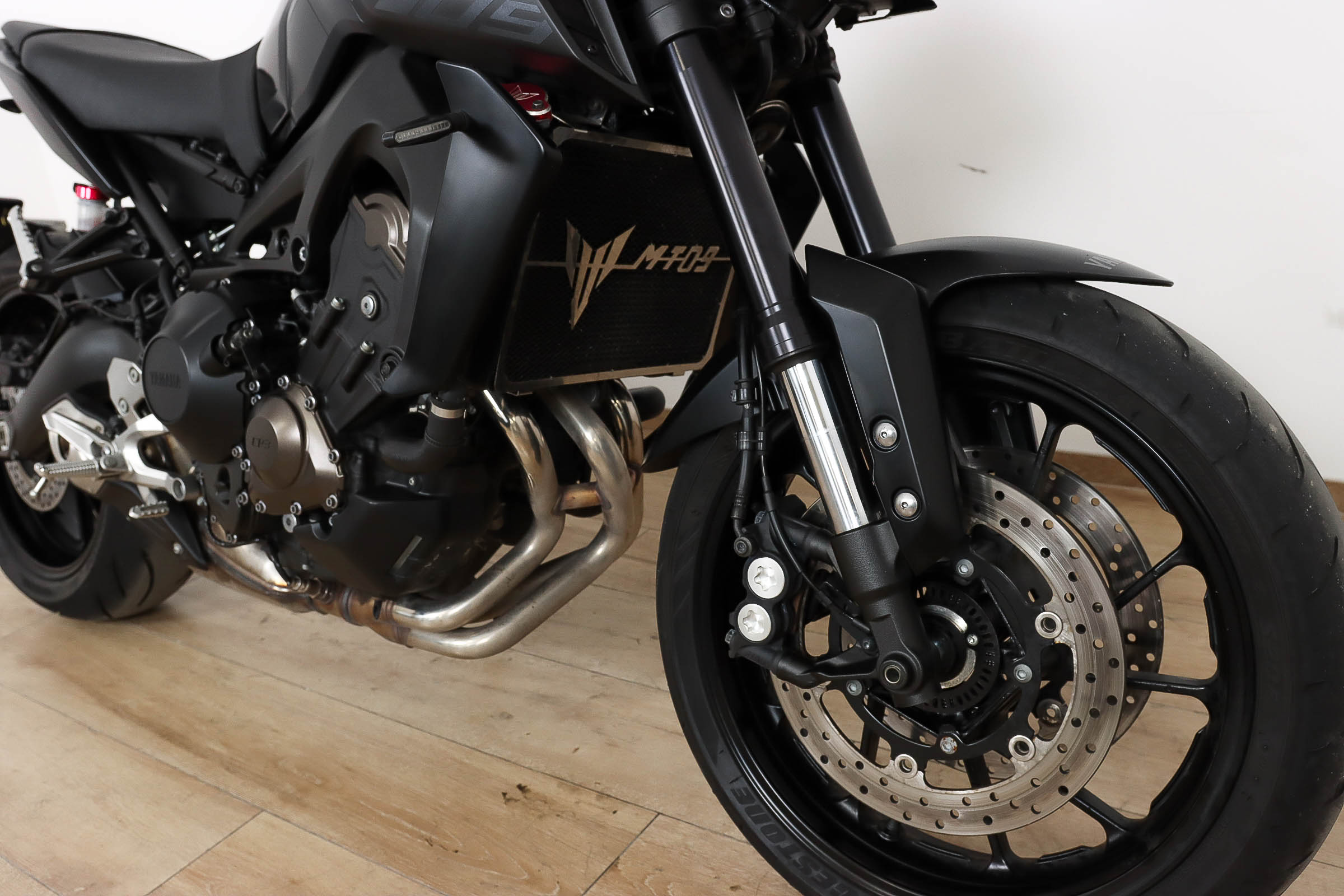 YAMAHA MT 09YAMAHA6 YAMAHA MT 09YAMAHA6