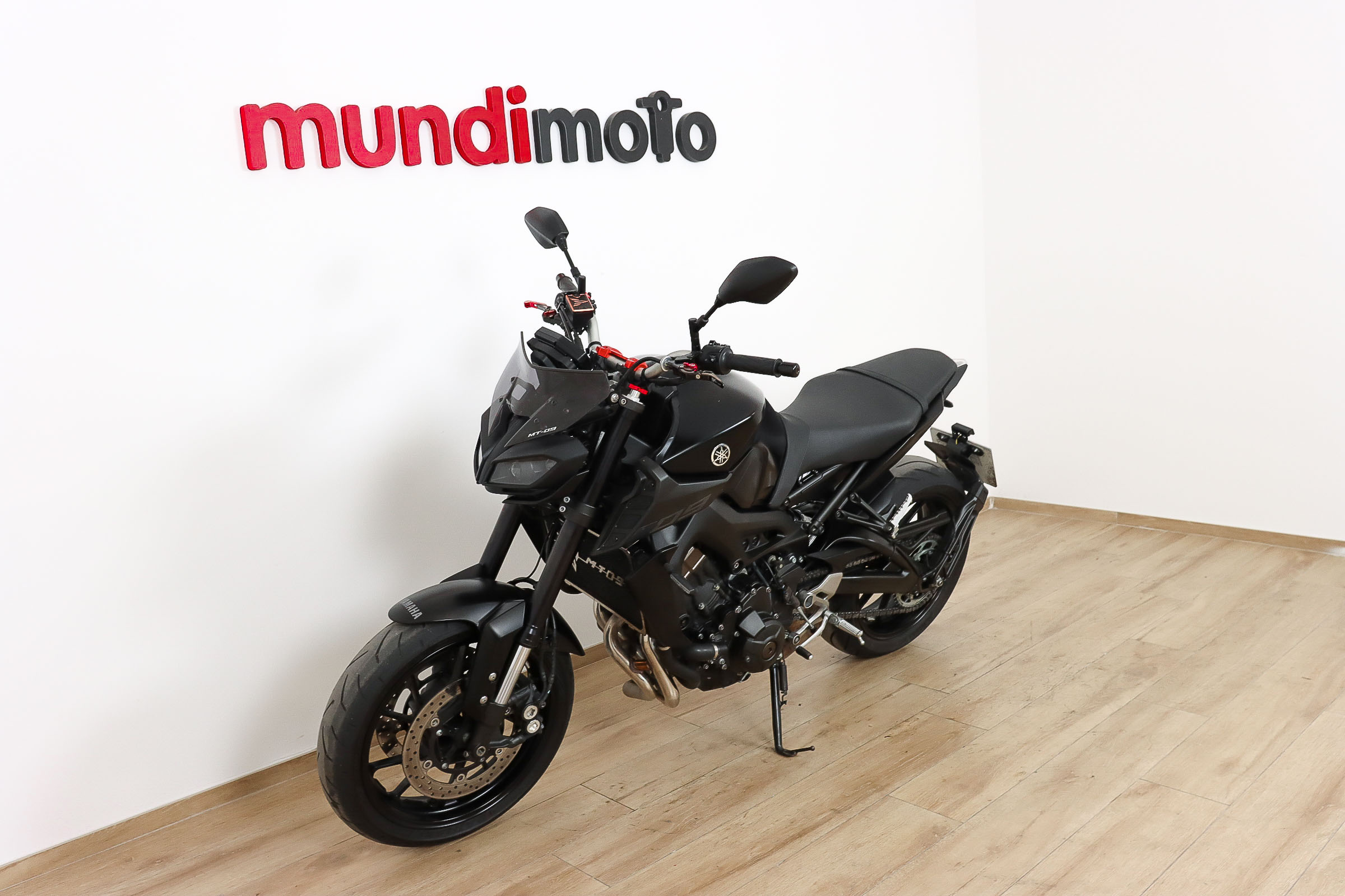 YAMAHA MT 09YAMAHA9 YAMAHA MT 09YAMAHA9