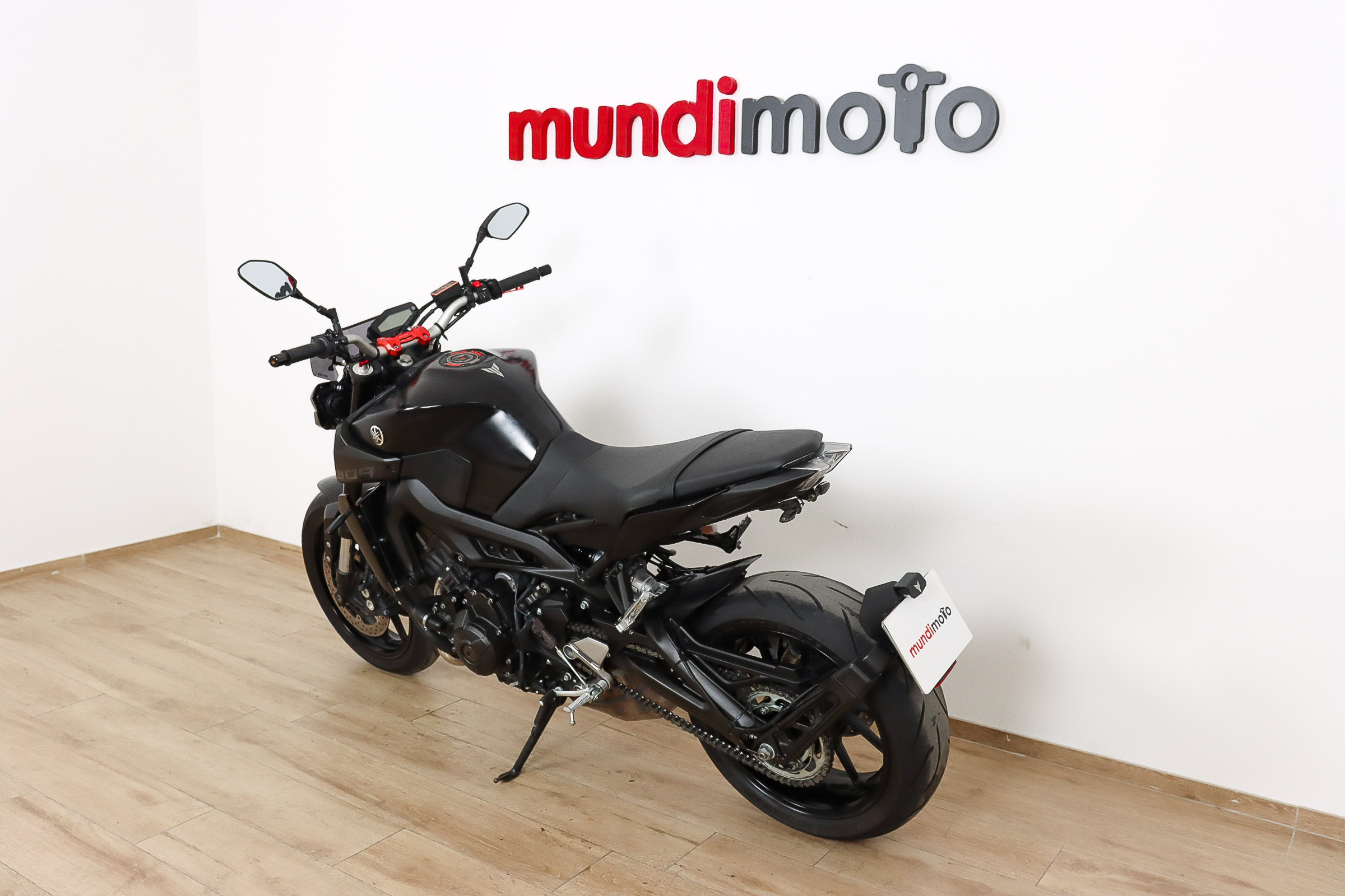 YAMAHA MT 09YAMAHA10 YAMAHA MT 09YAMAHA10