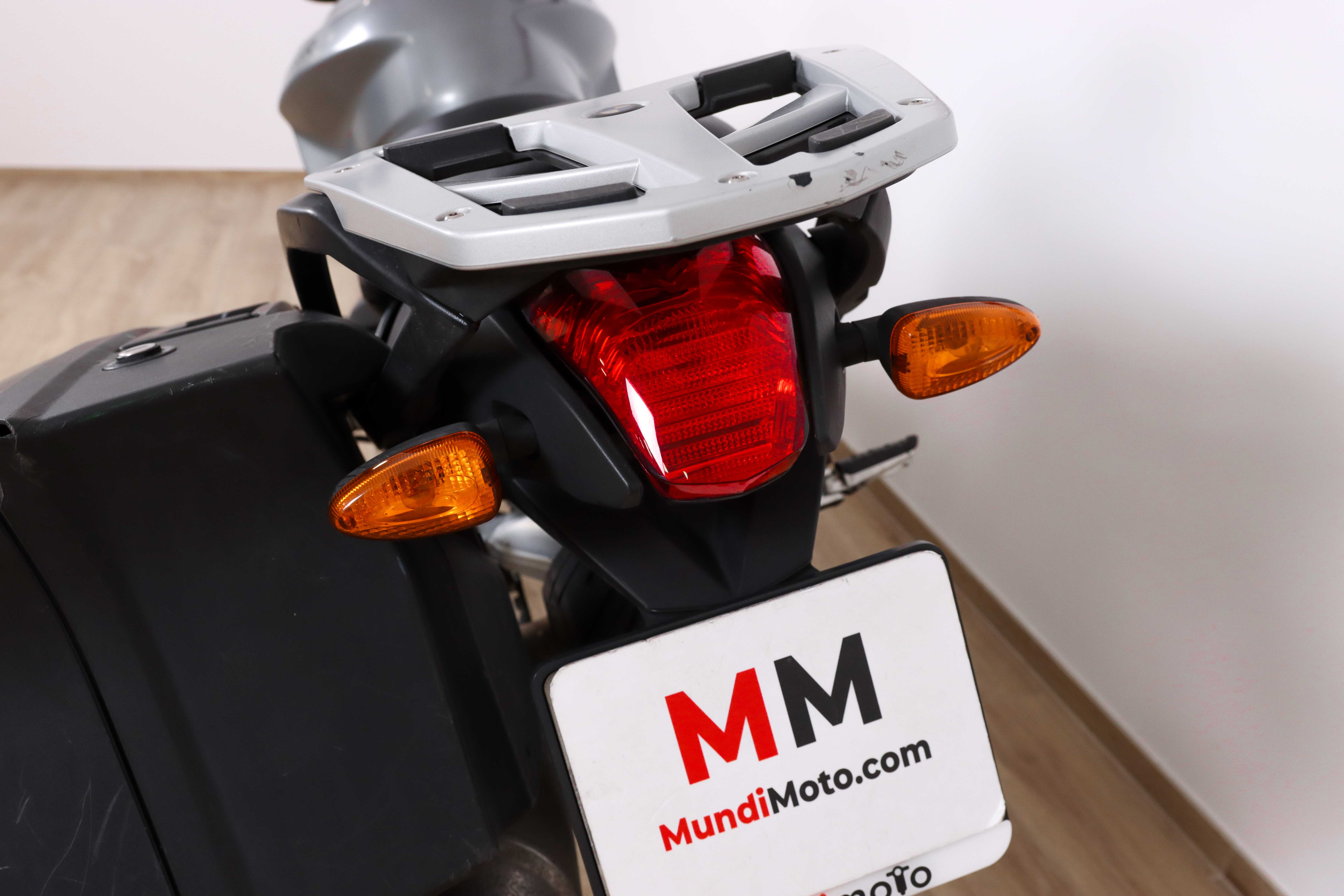 BMW R 1200 R promoBMW3 BMW R 1200 R promoBMW3