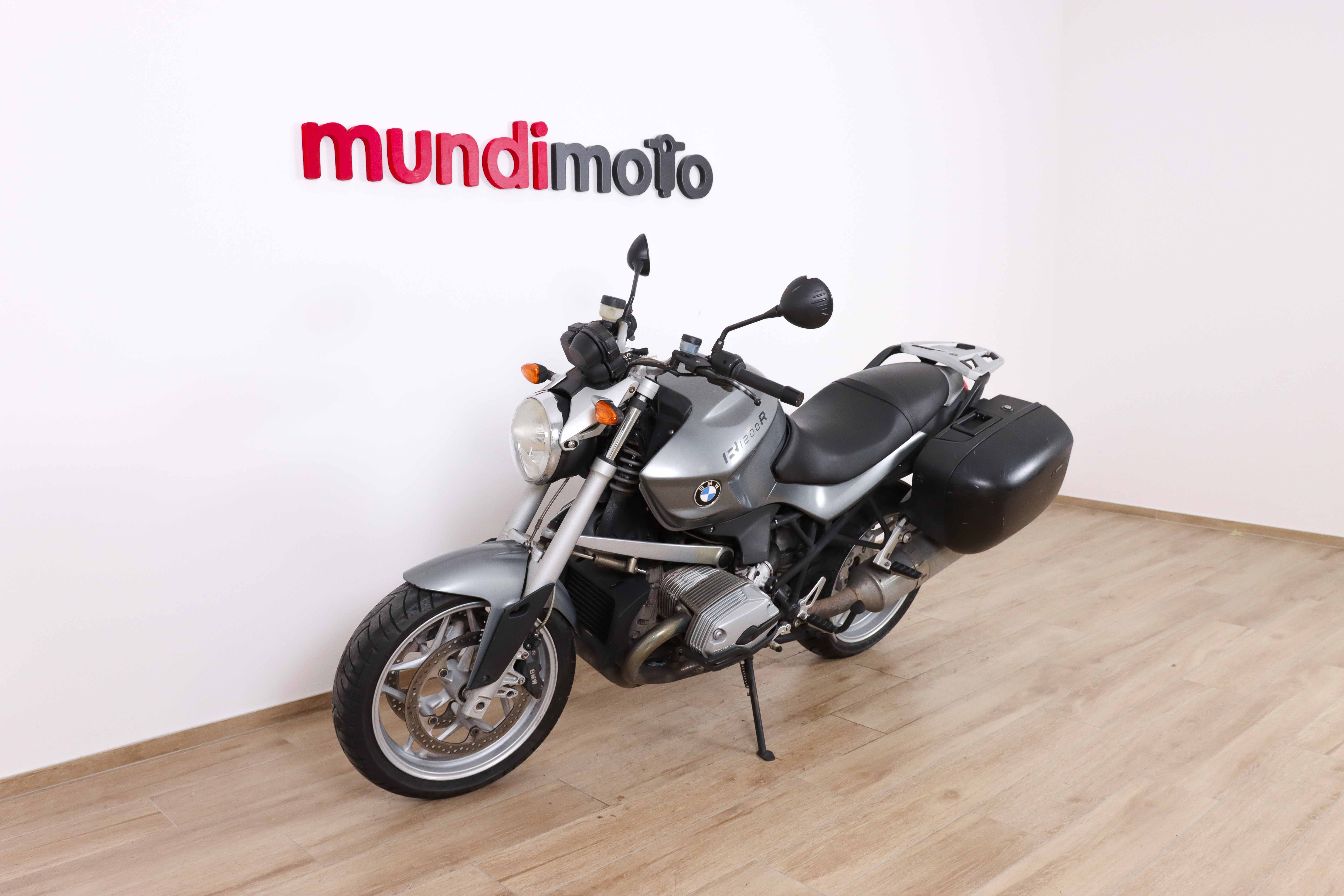 BMW R 1200 R promoBMW4 BMW R 1200 R promoBMW4