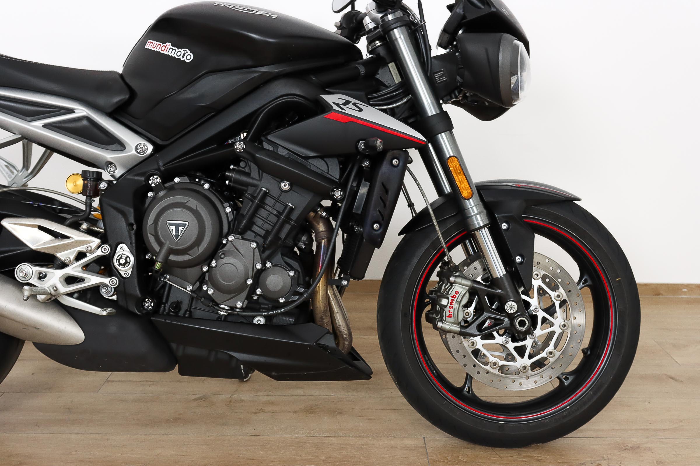TRIUMPH STREET TRIPLE RSTRIUMPH3 TRIUMPH STREET TRIPLE RSTRIUMPH3