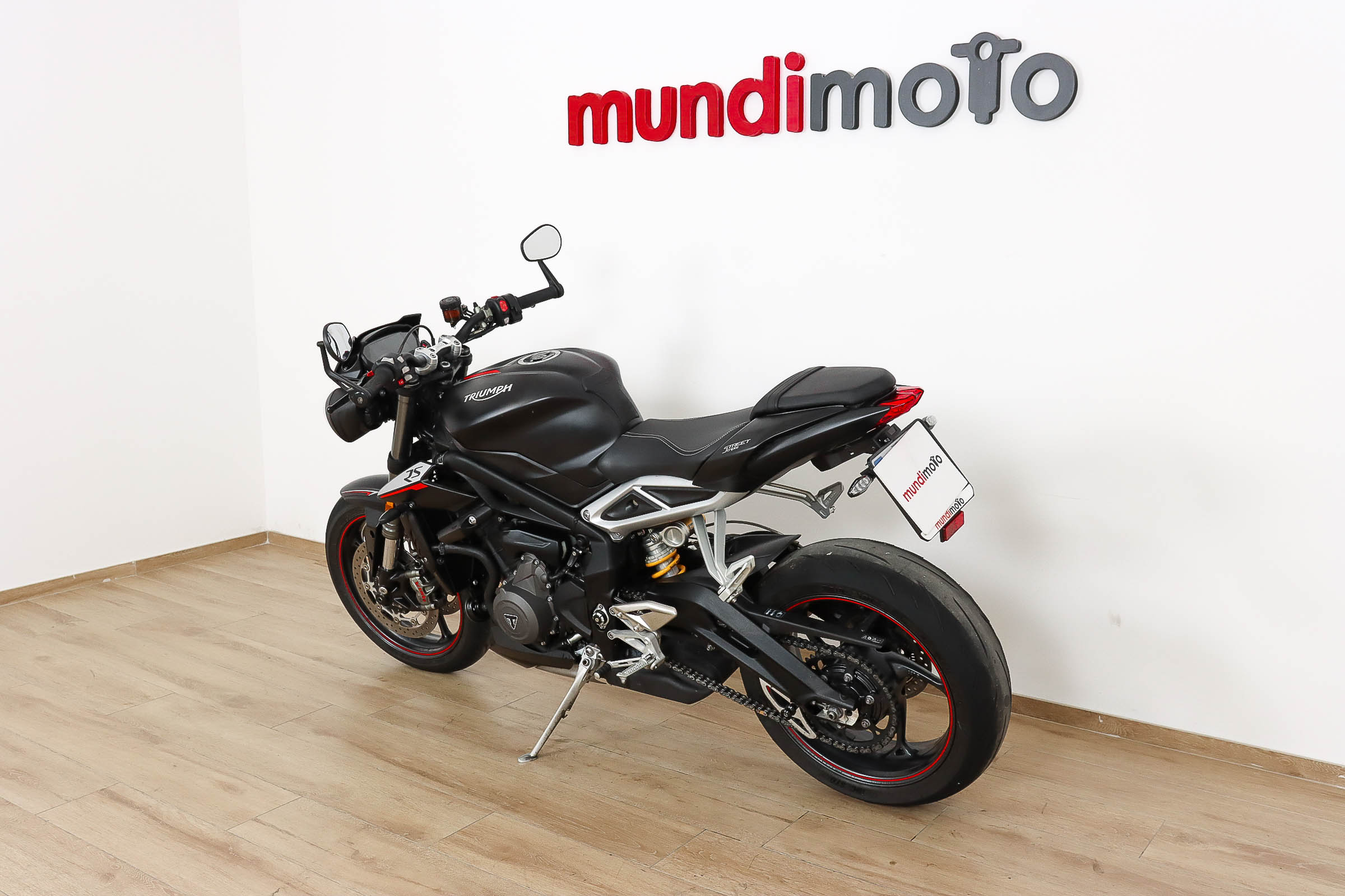 TRIUMPH STREET TRIPLE RSTRIUMPH10 TRIUMPH STREET TRIPLE RSTRIUMPH10