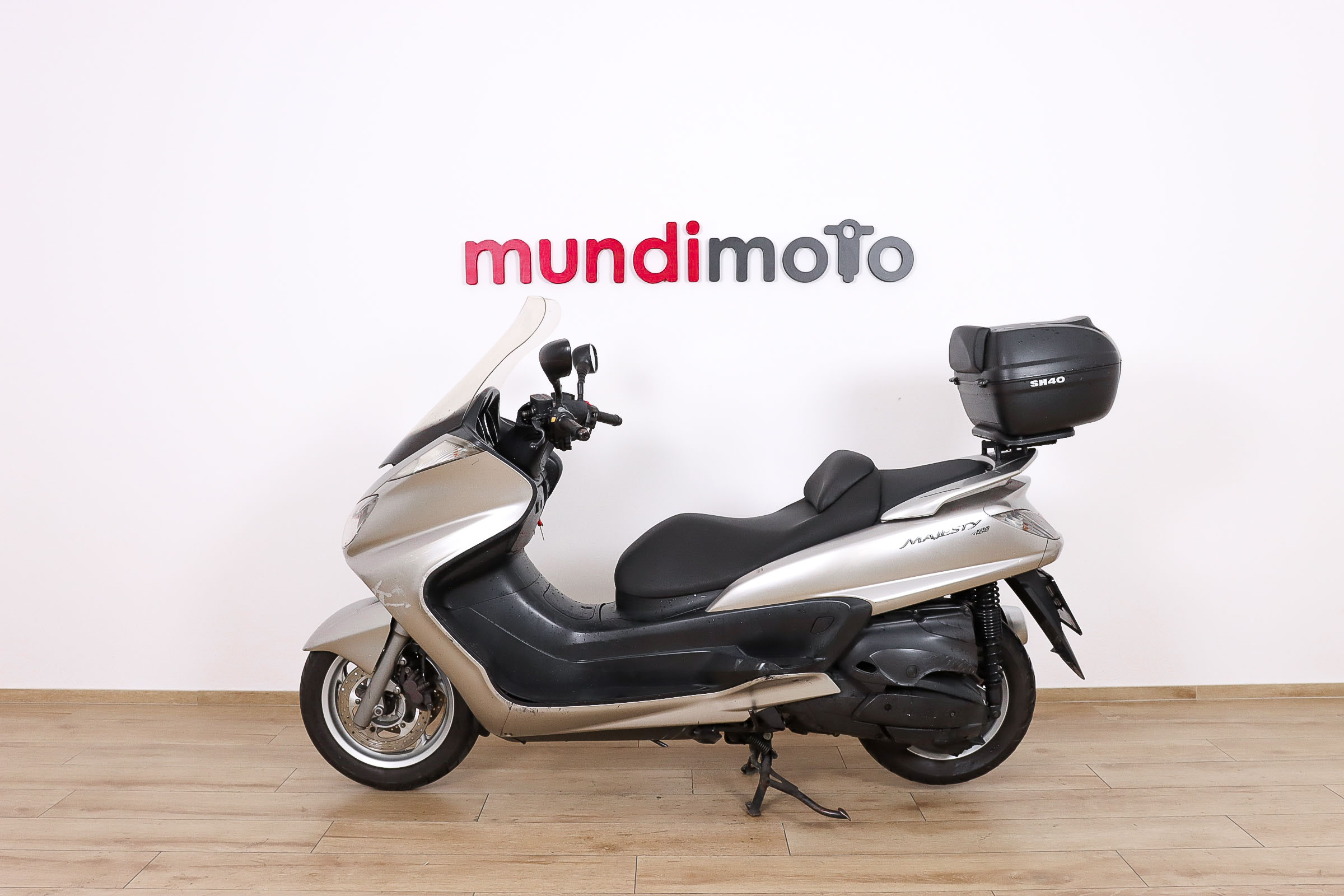 YAMAHA YP Majesty 400YAMAHA9 YAMAHA YP Majesty 400YAMAHA9