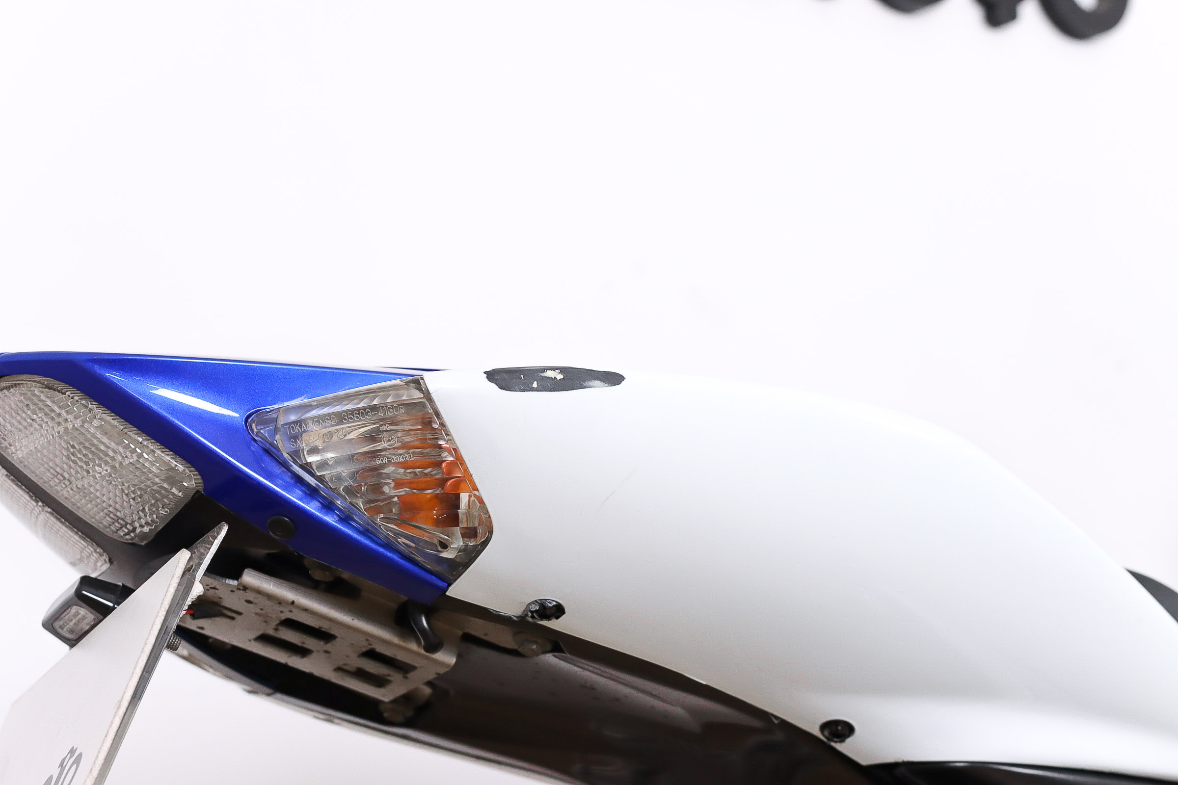 SUZUKI GSX R600SUZUKI4 SUZUKI GSX R600SUZUKI4
