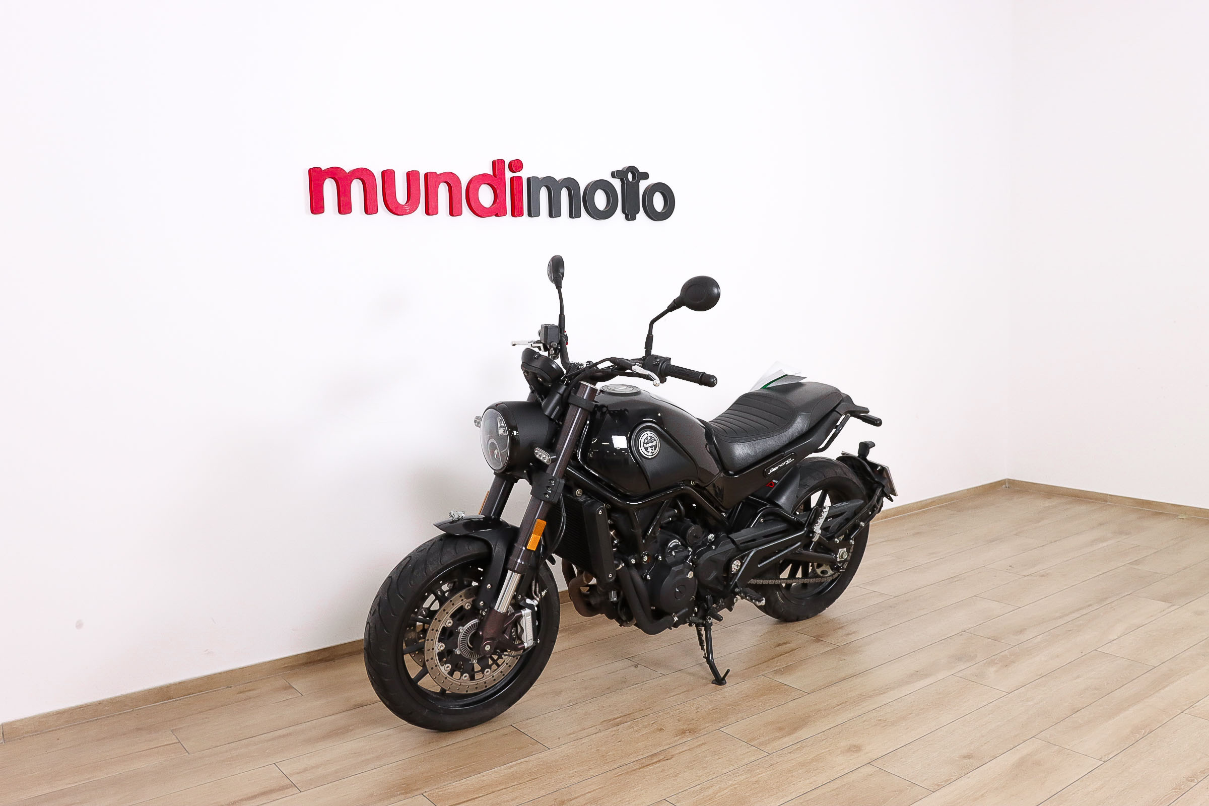 BENELLI Leoncino 500BENELLI10 BENELLI Leoncino 500BENELLI10